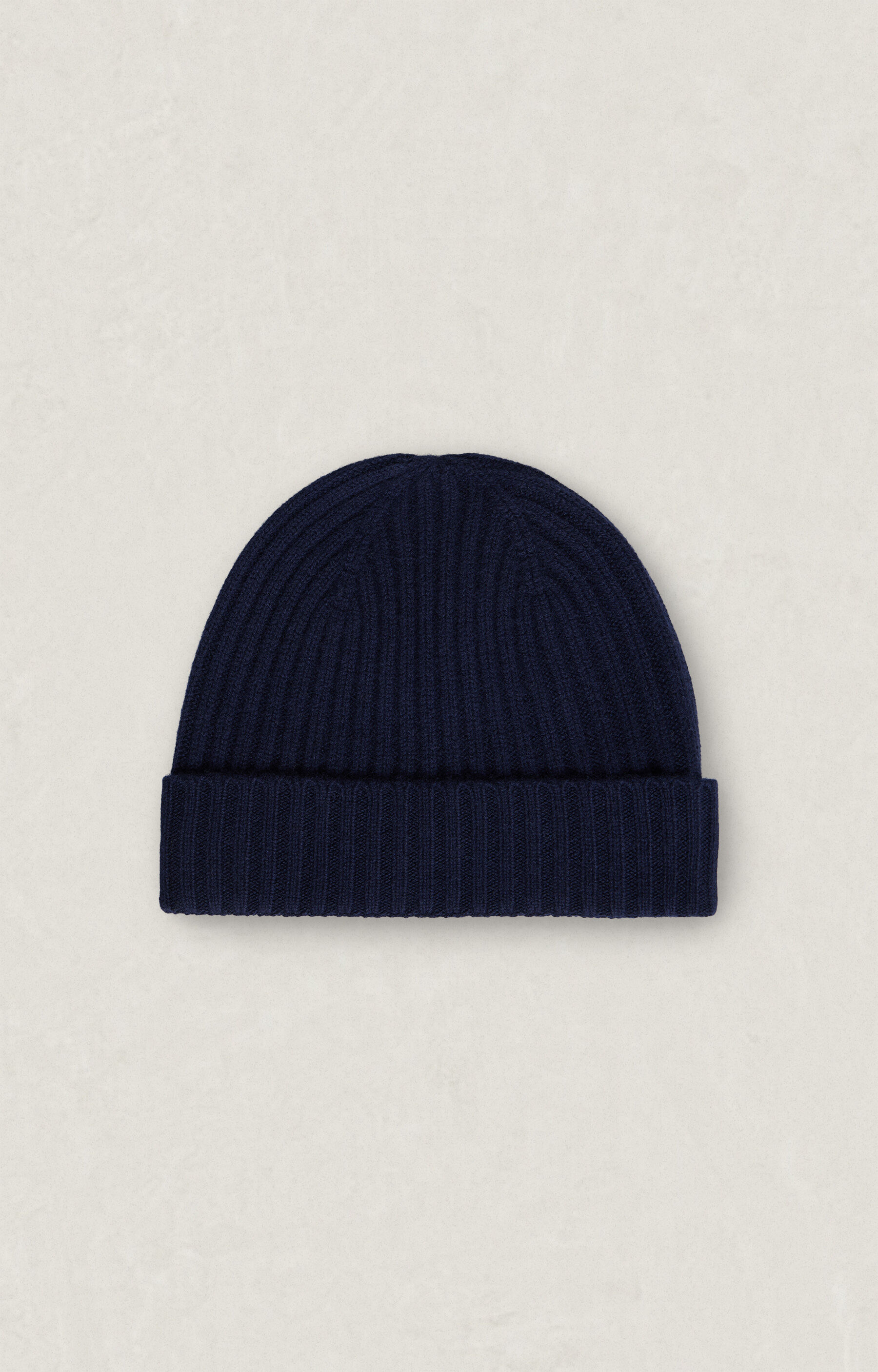 Wełniana czapka typu beanie