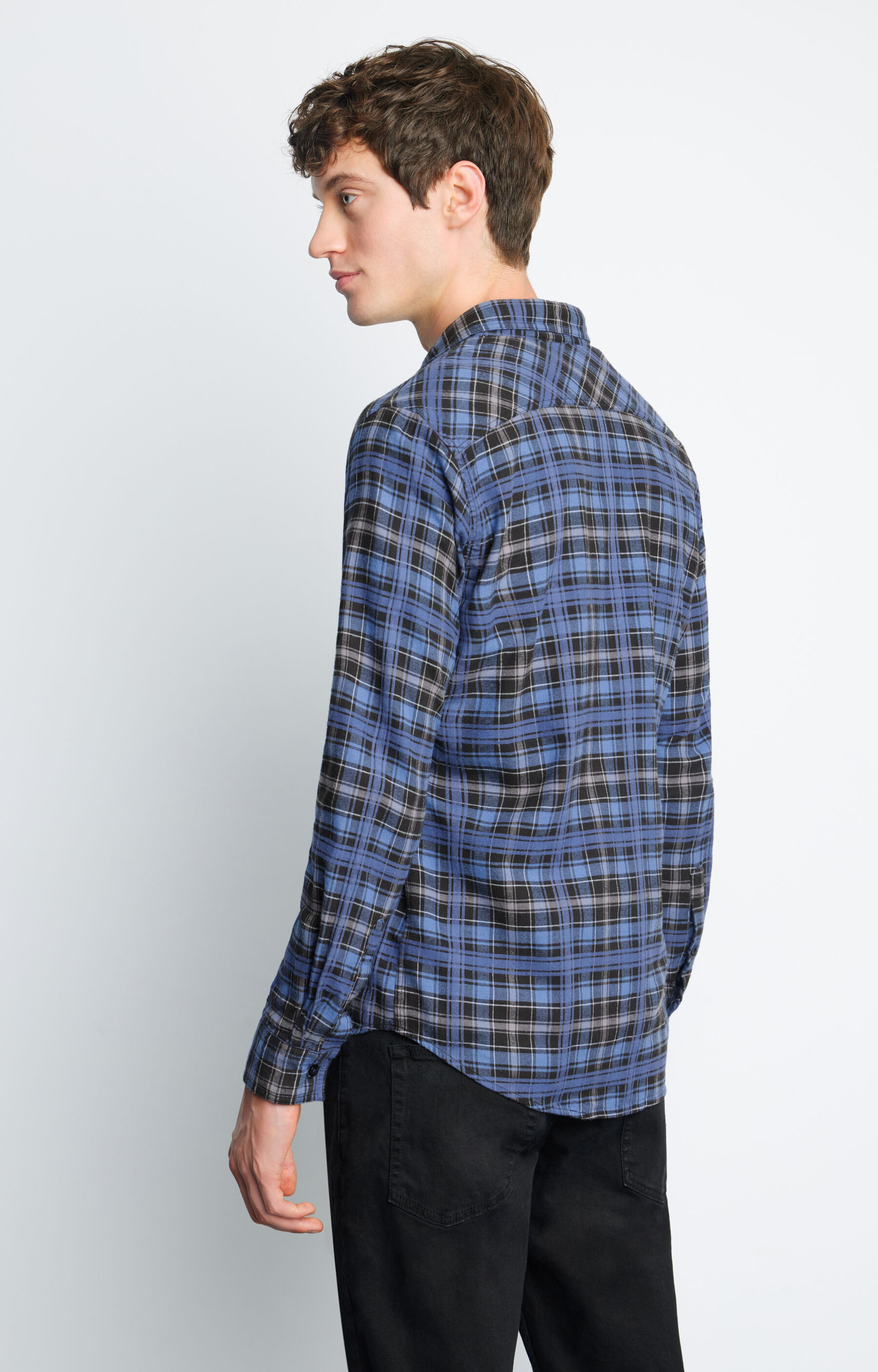 Flanelowa koszula w kratę - 4