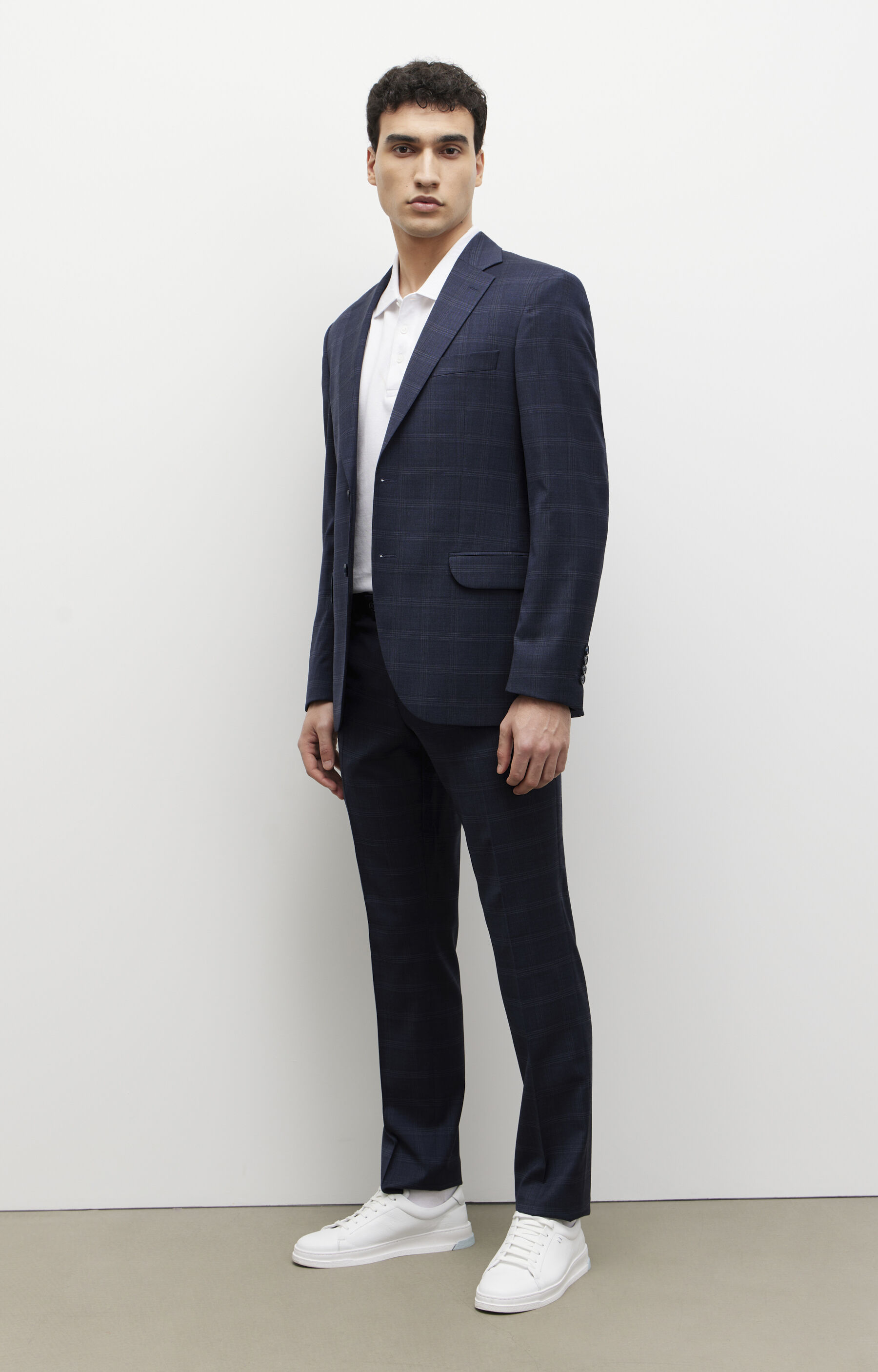 Garnitur slim fit w kratę