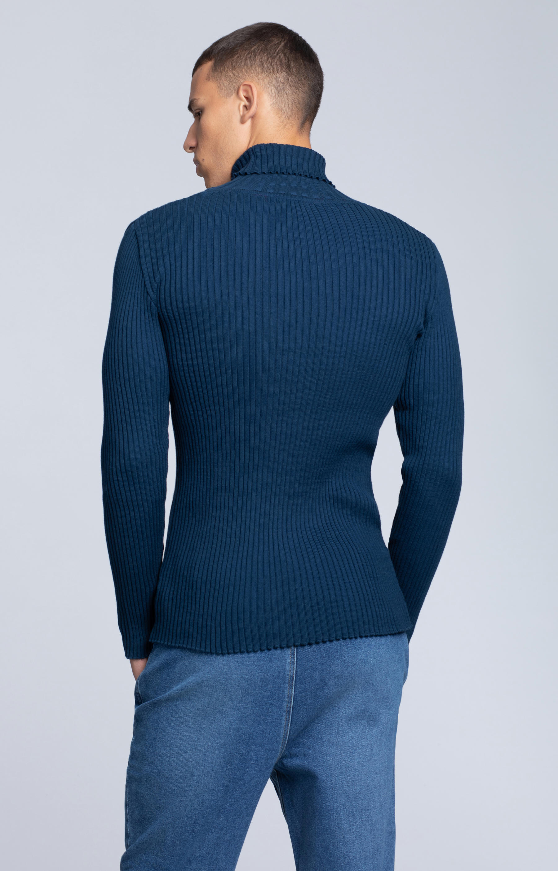 Bawełniany golf o ribowym splocie - 3