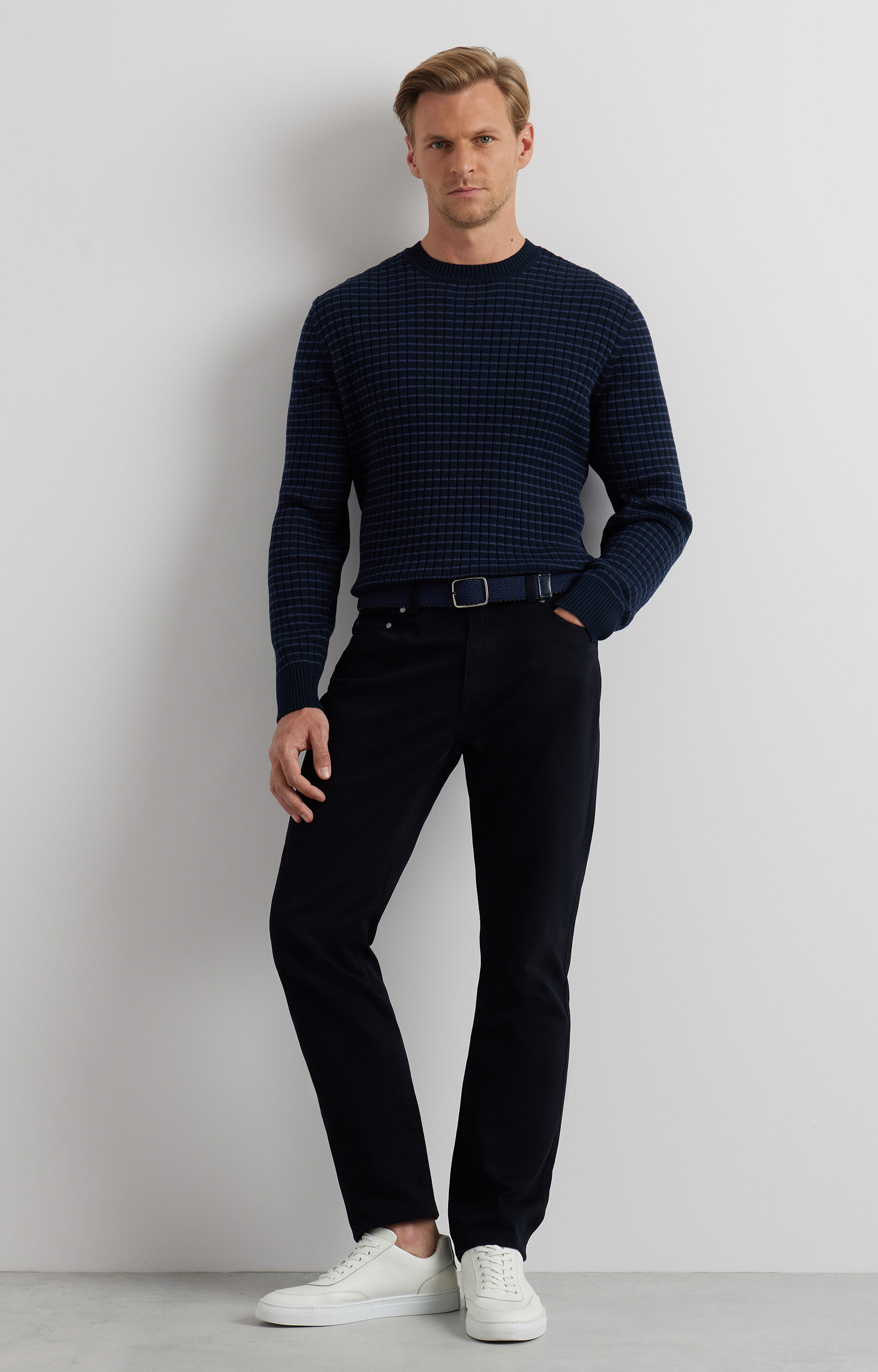 Prążkowany sweter round neck - 3