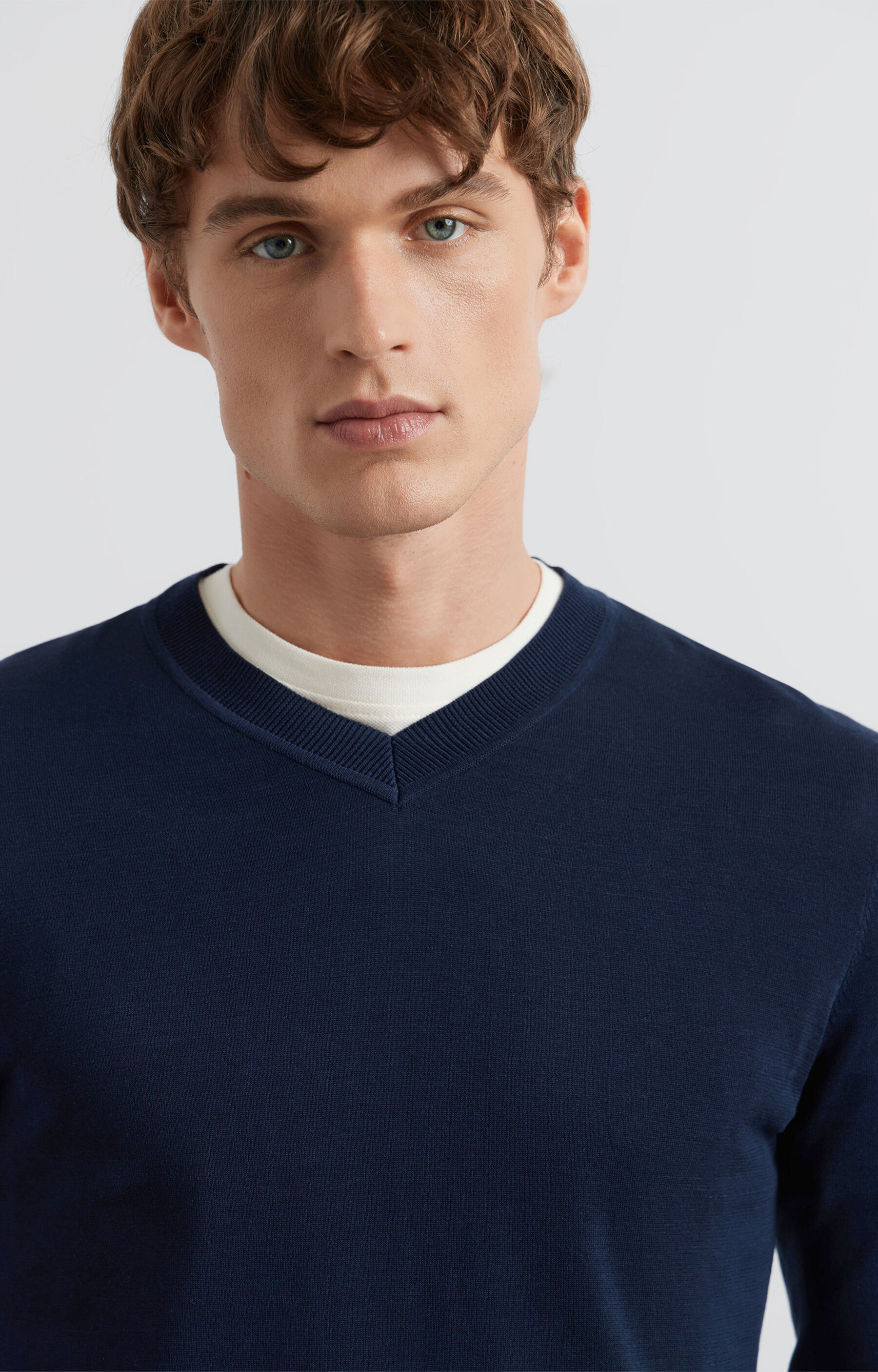 Sweter v-neck - 7