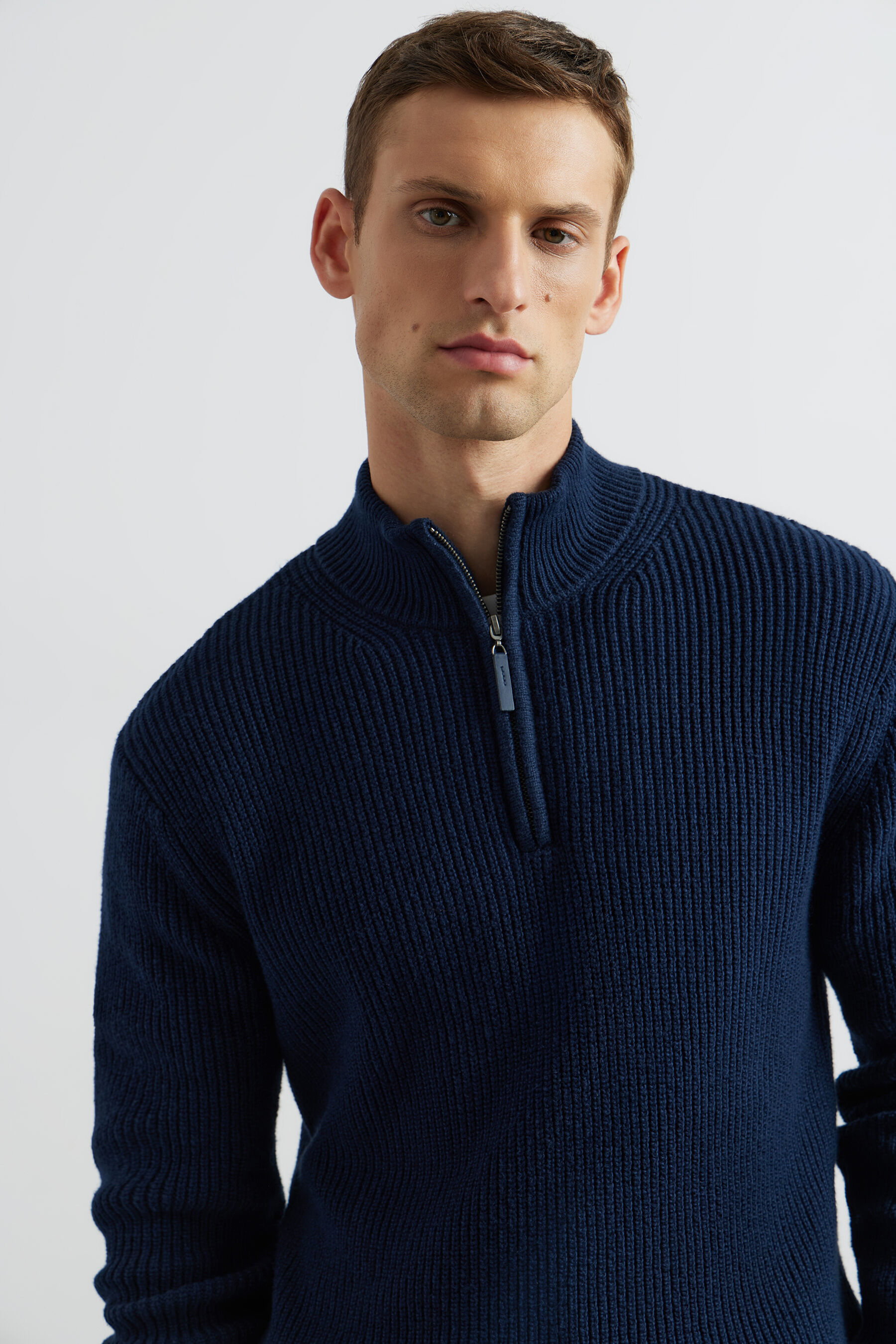 Sweter z zamkiem - 6