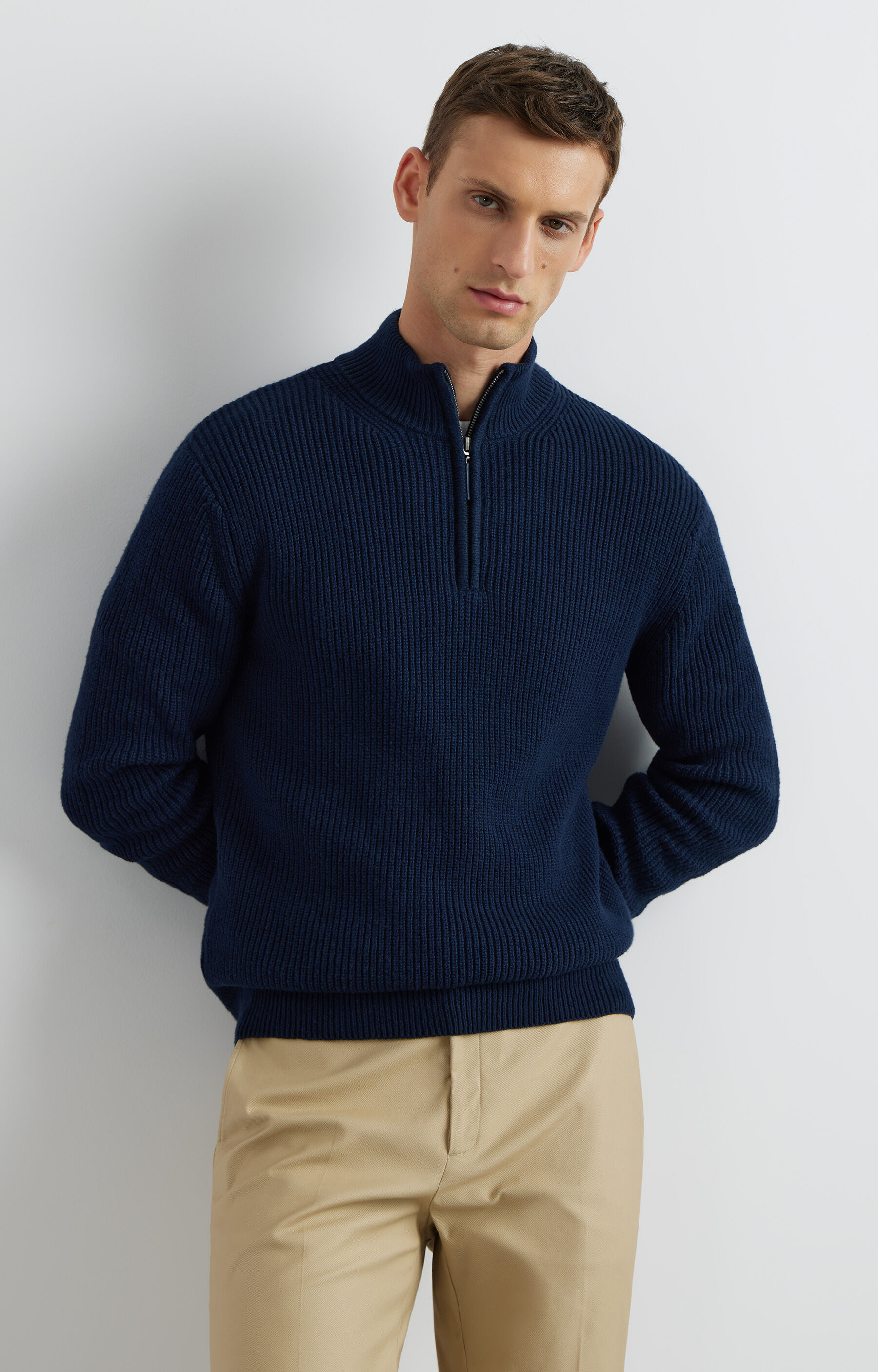 Sweter z zamkiem - 8