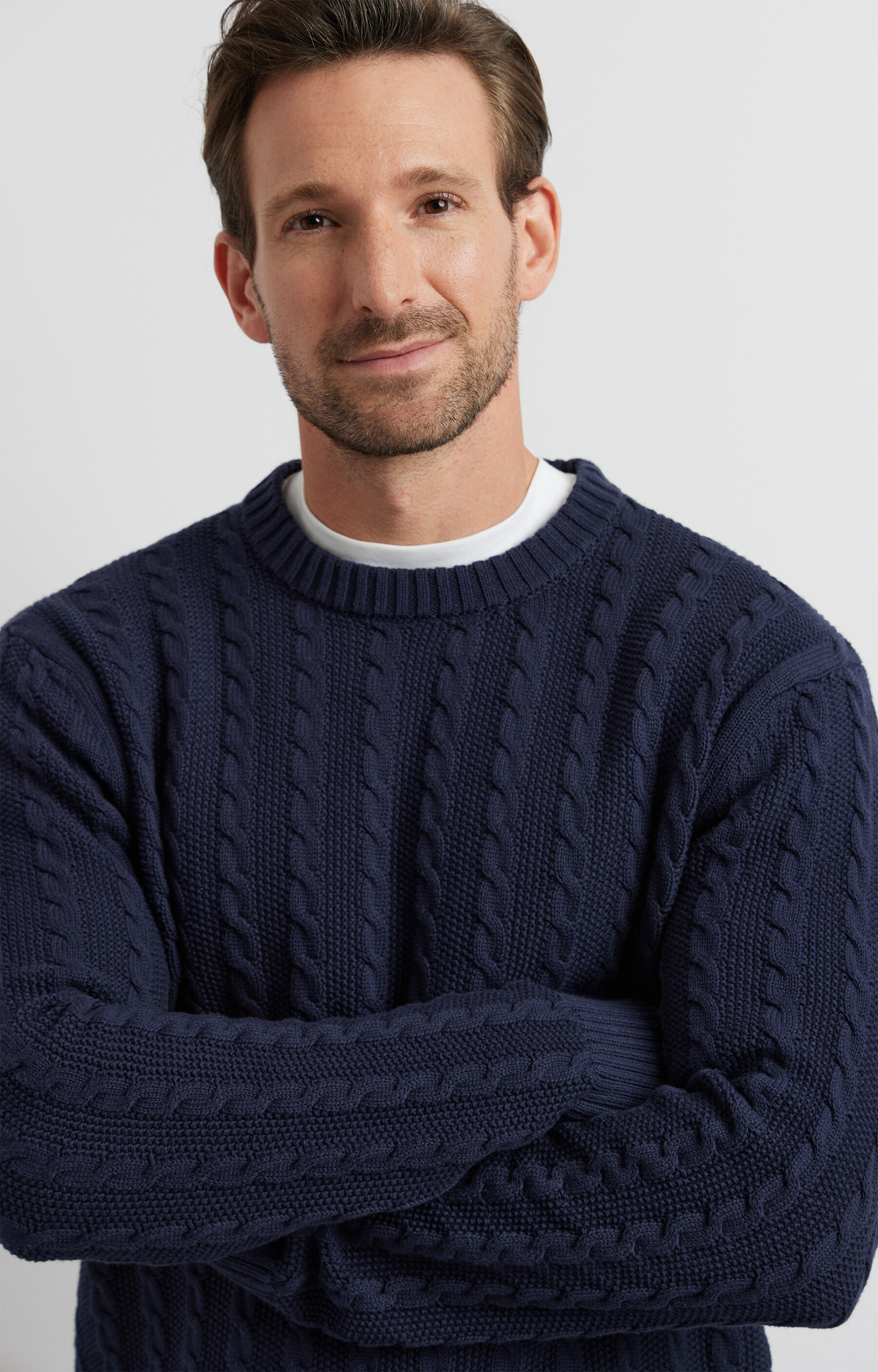 Sweter o warkoczowym splocie - 6