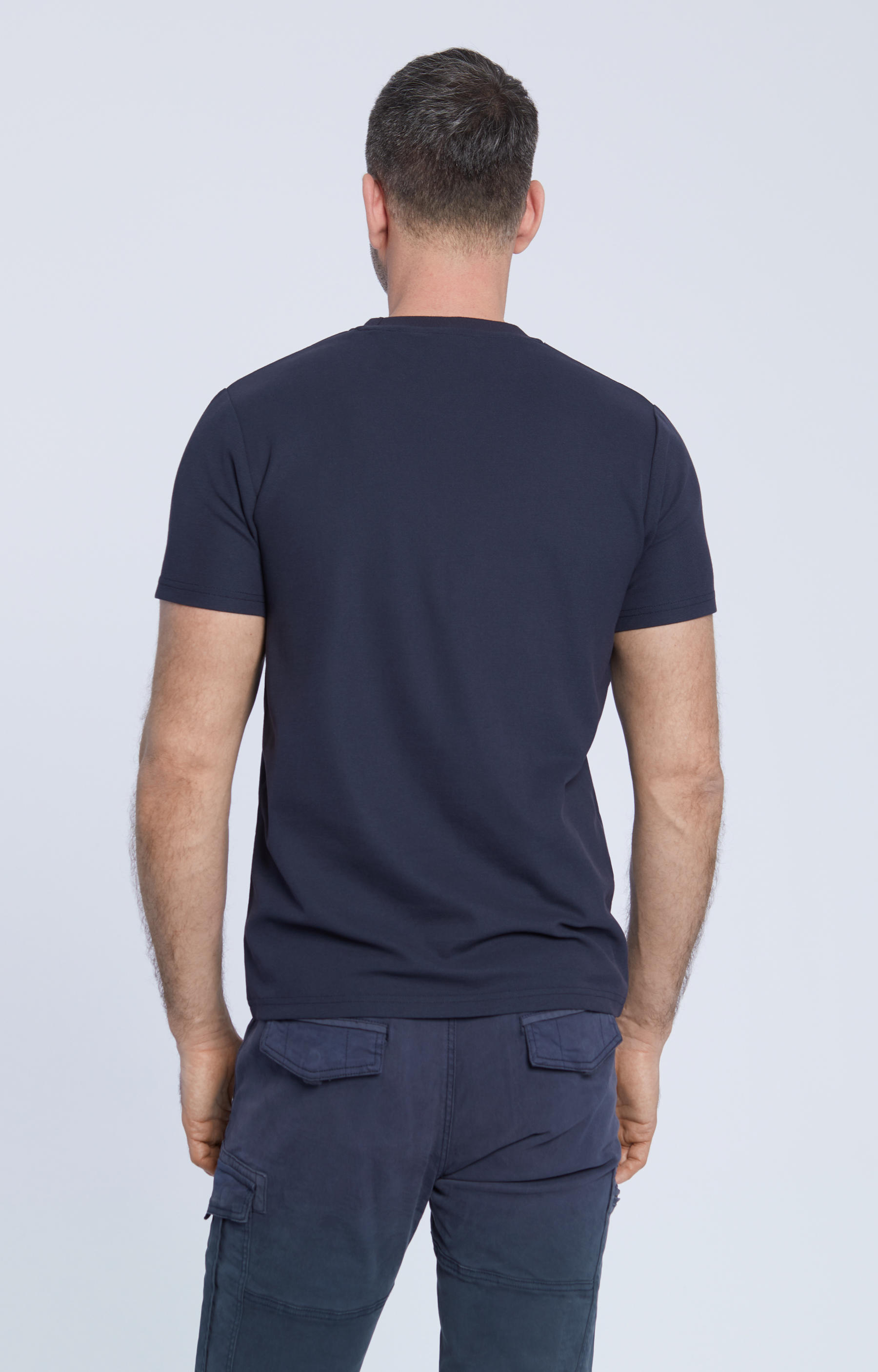 T-shirt  round-neck - 3
