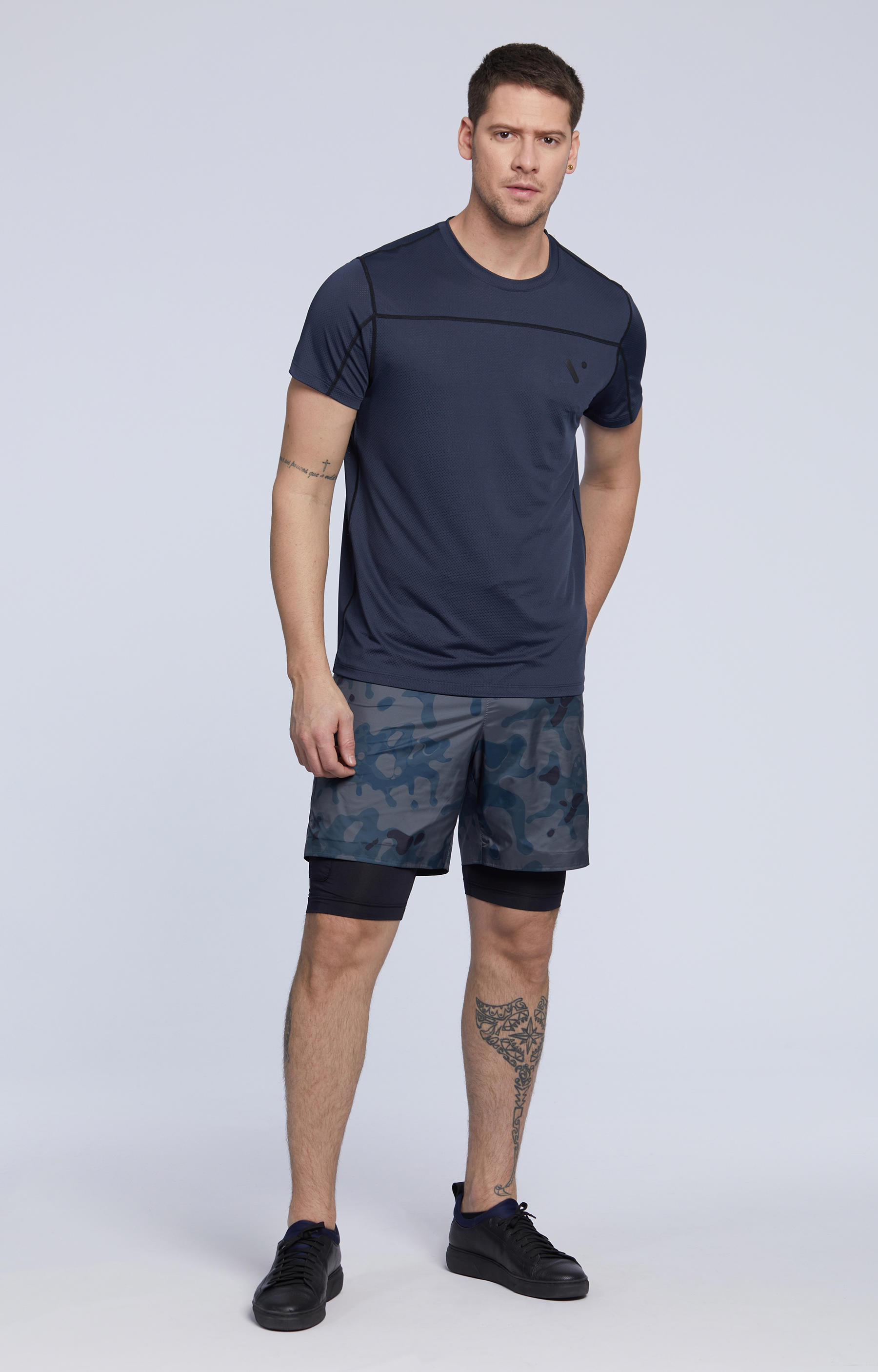 Sportowy t-shirt