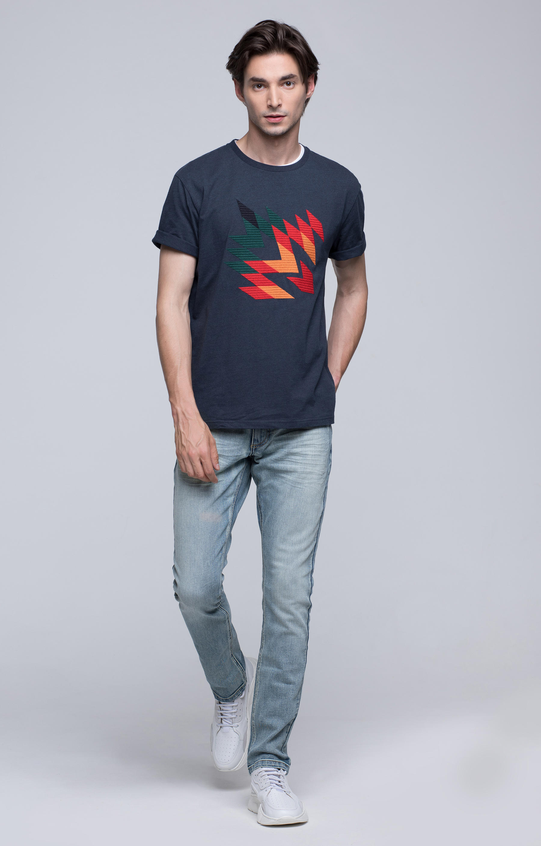T-shirt z grafiką