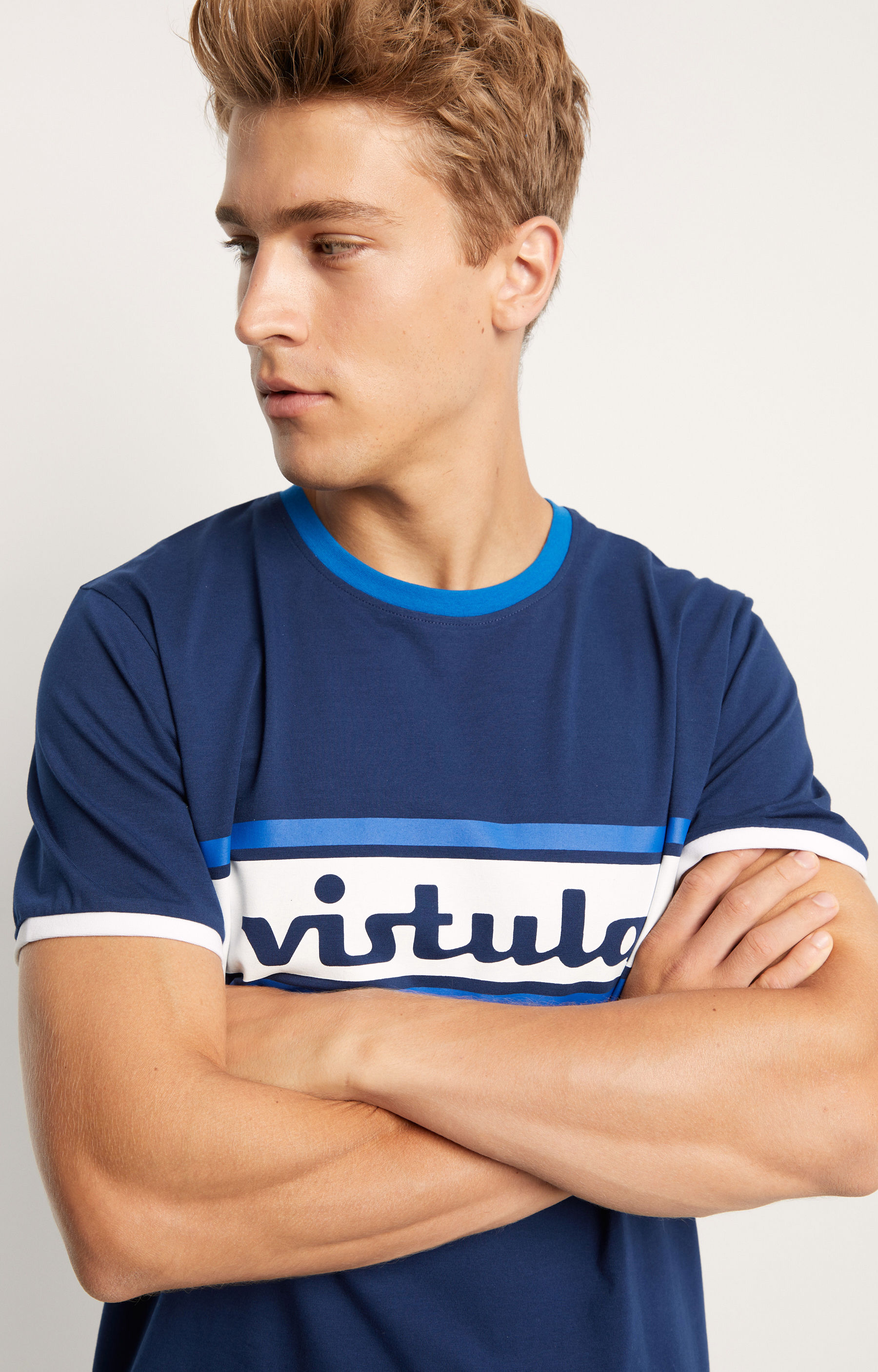 Sportowy t-shirt z logo Vistula retro - 4