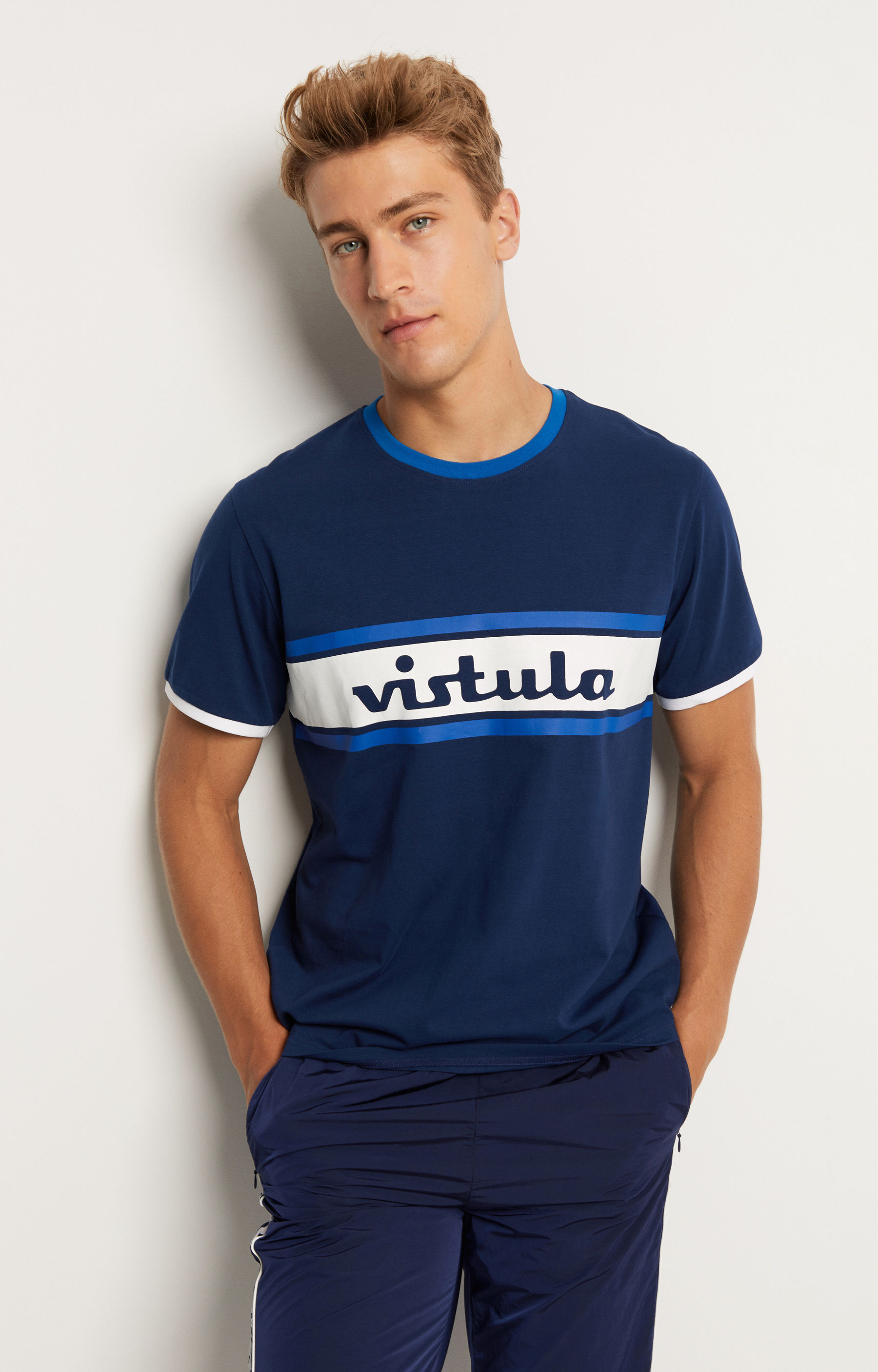 Sportowy t-shirt z logo Vistula retro