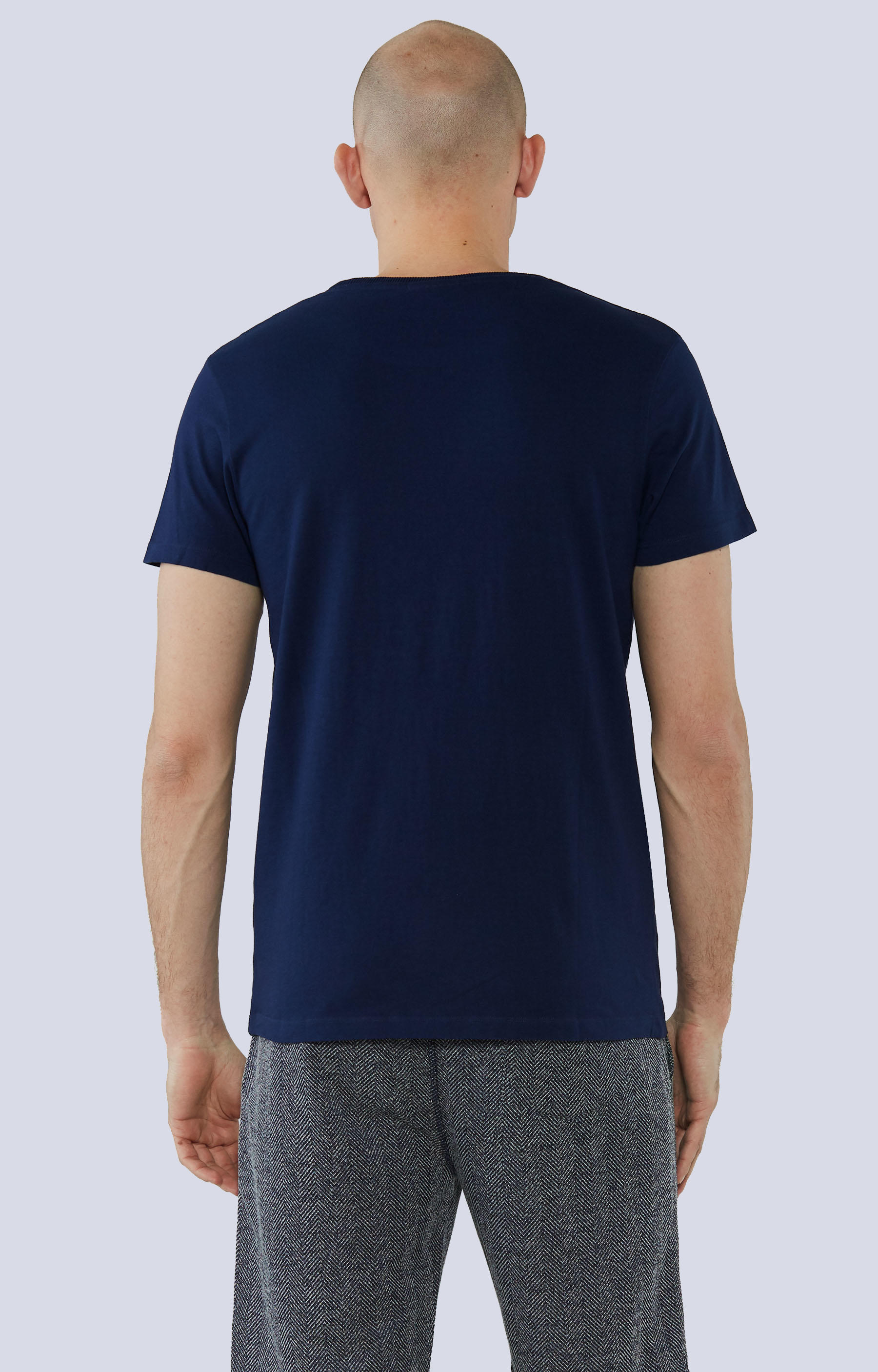 T-shirt z grafiką - 2