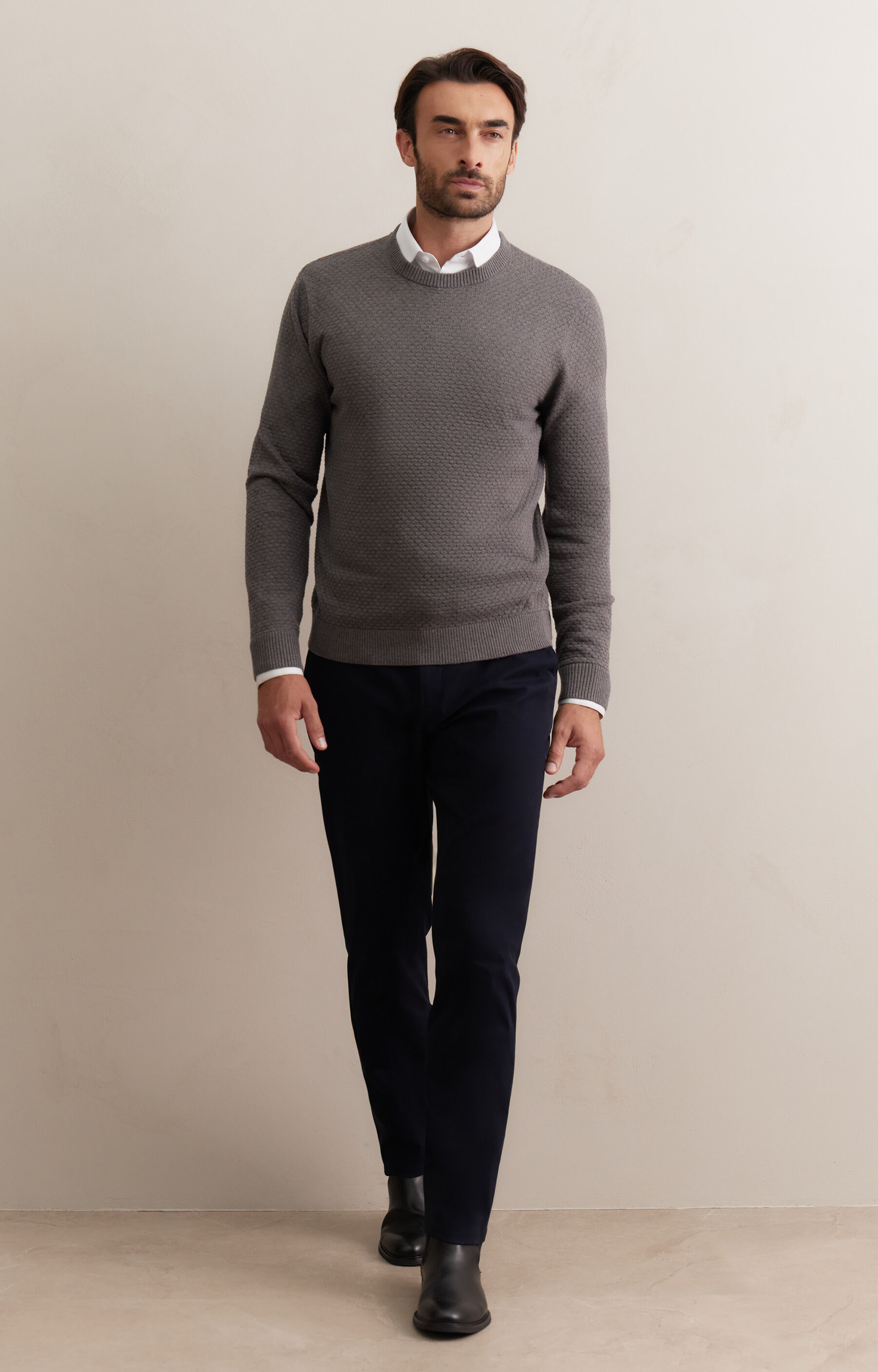 Geometryczny sweter round neck - 4