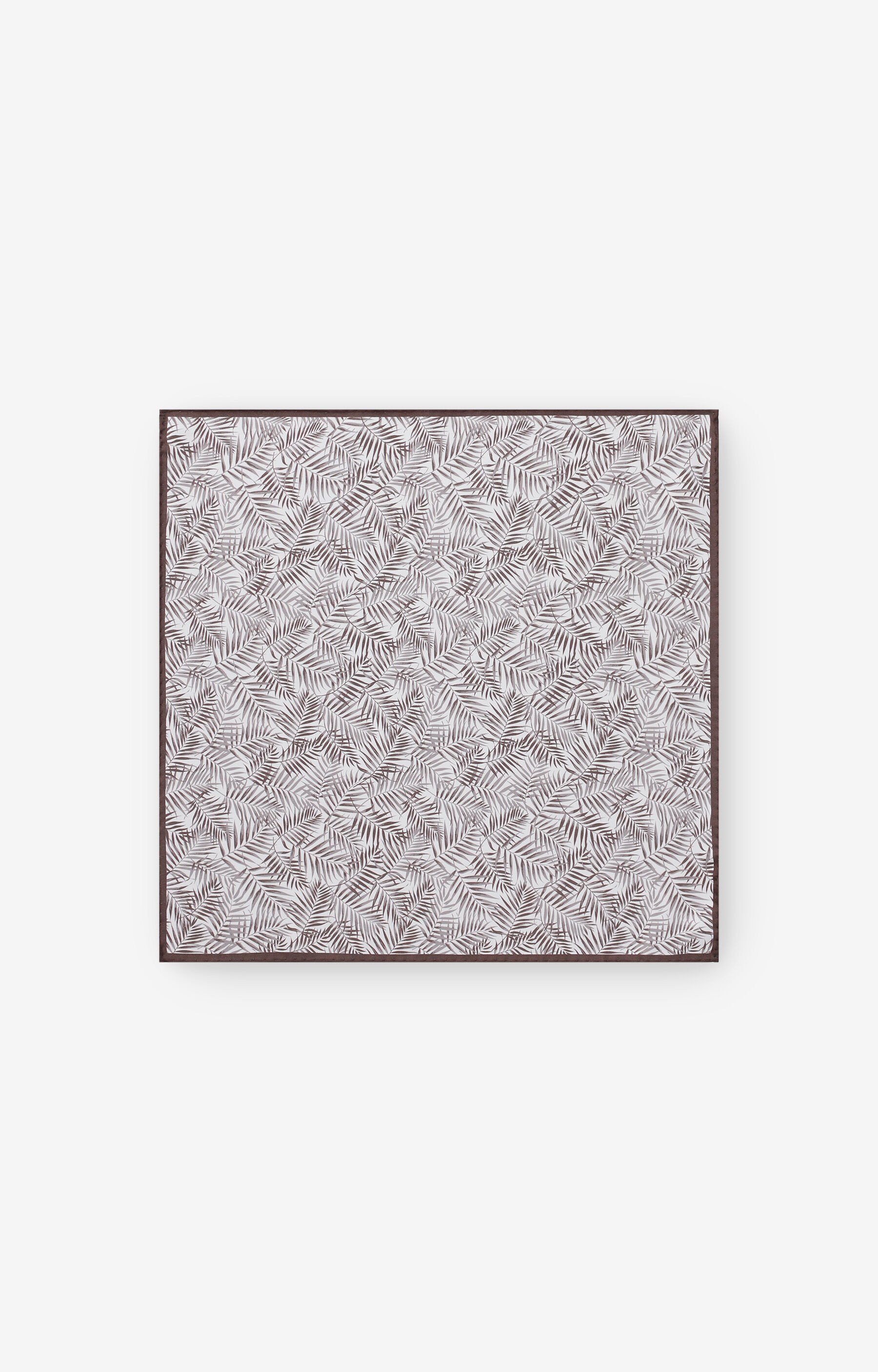 Jedwabna poszetka w kwiatowy wzór