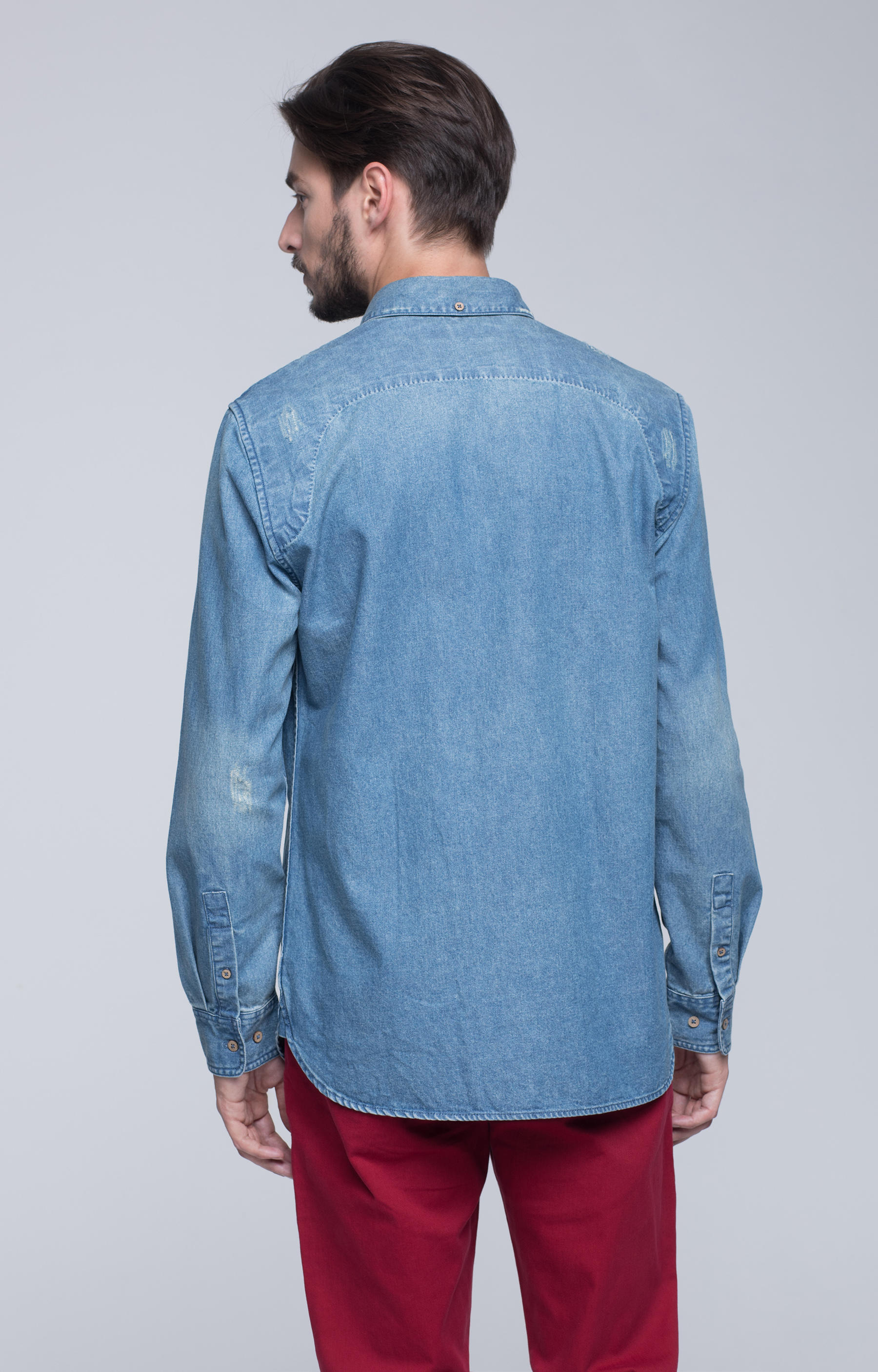 Jeansowa koszula z kołnierzem button-down - 3