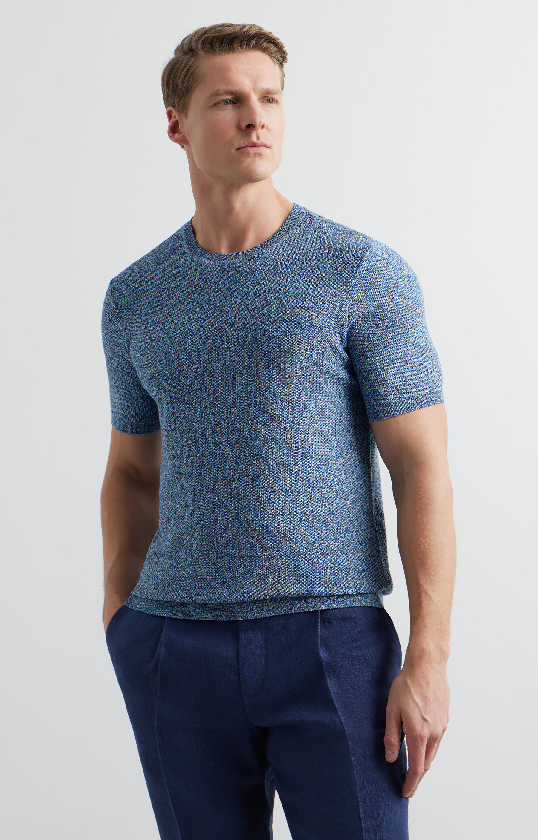 T-shirt swetrowy regular