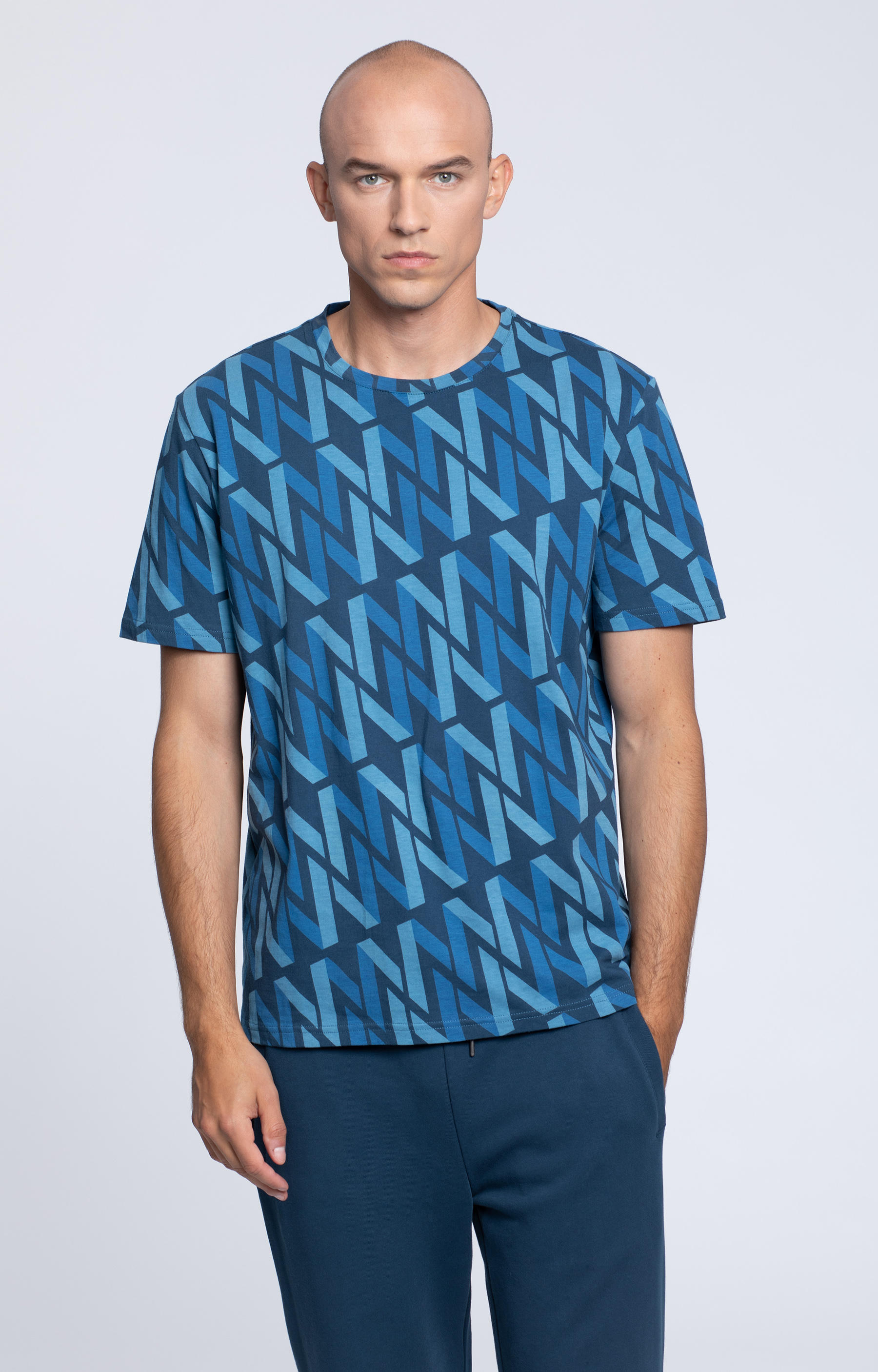 T-shirt z monogramem - 2