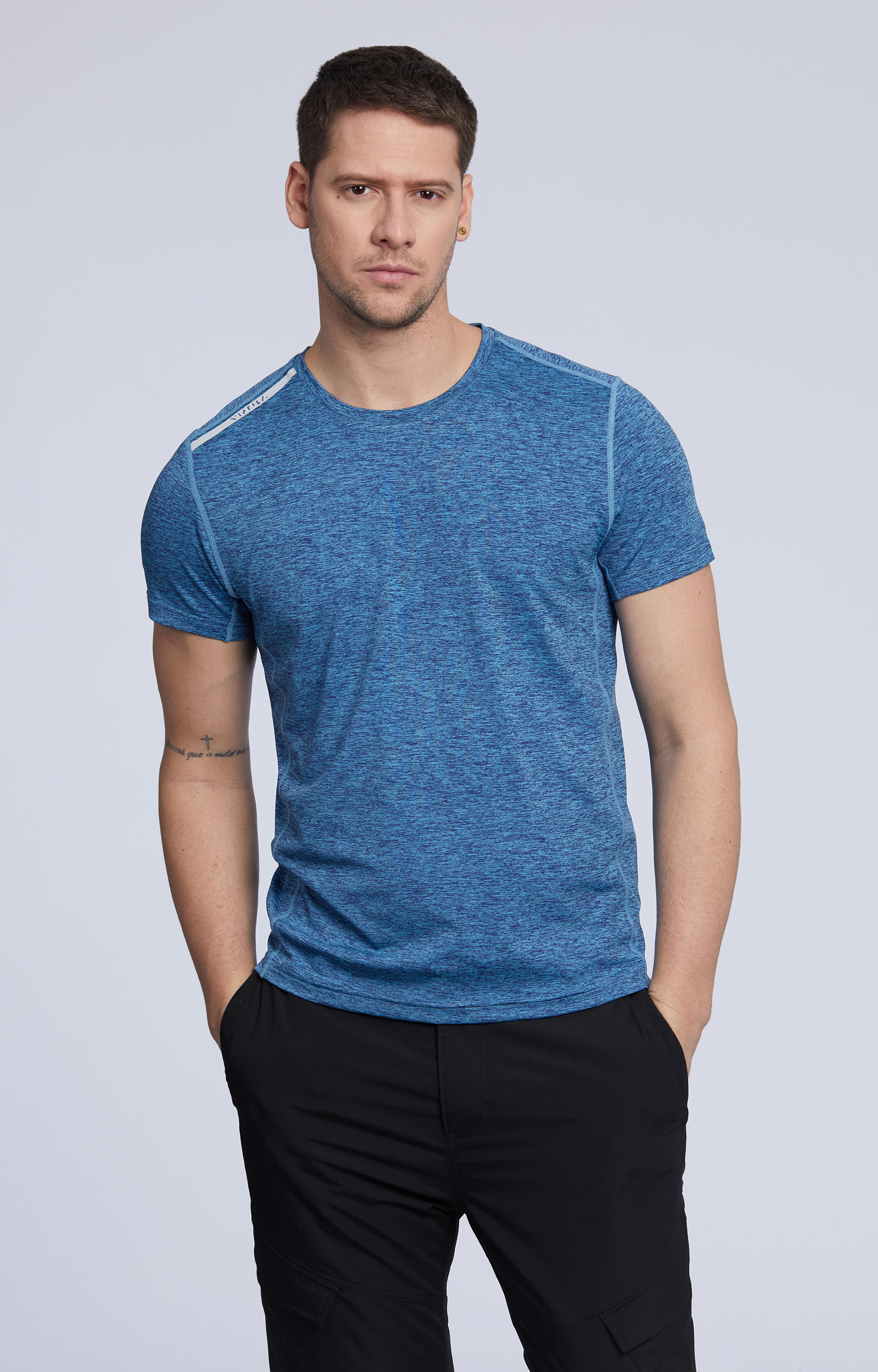 Sportowy t-shirt - 2