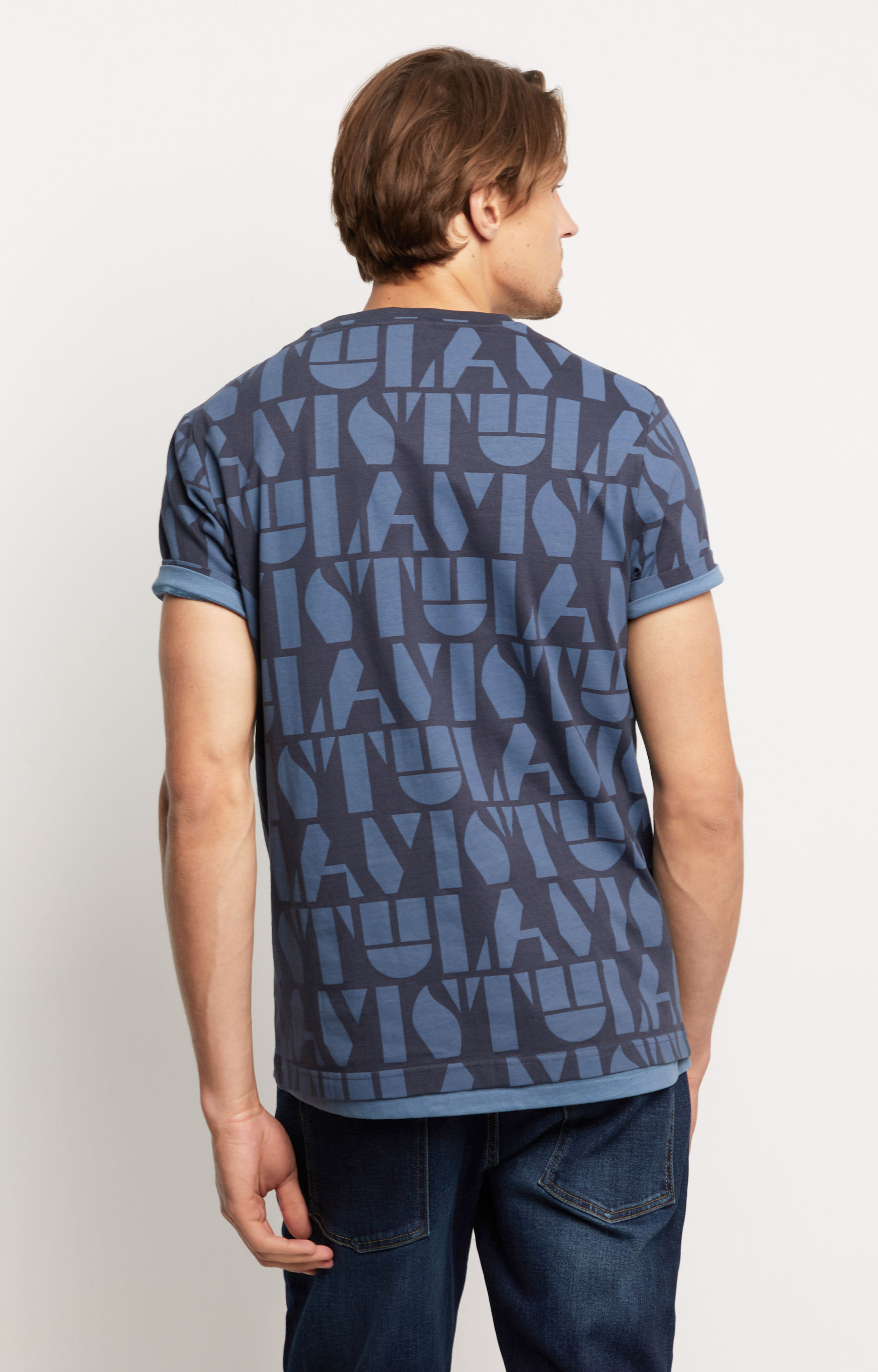 T-shirt z monogramem - 3