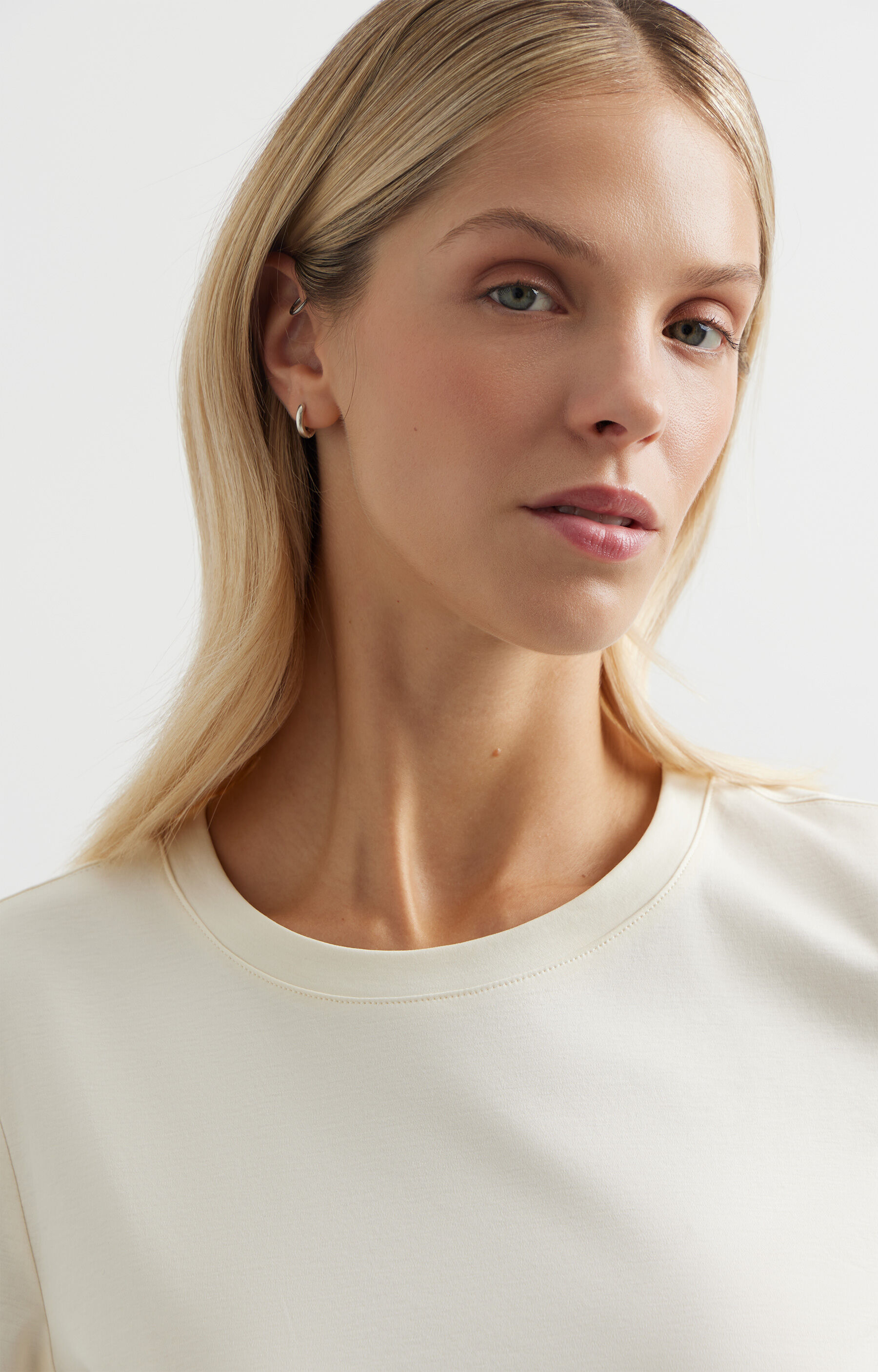 Off white t-shirt VISTULA - 5