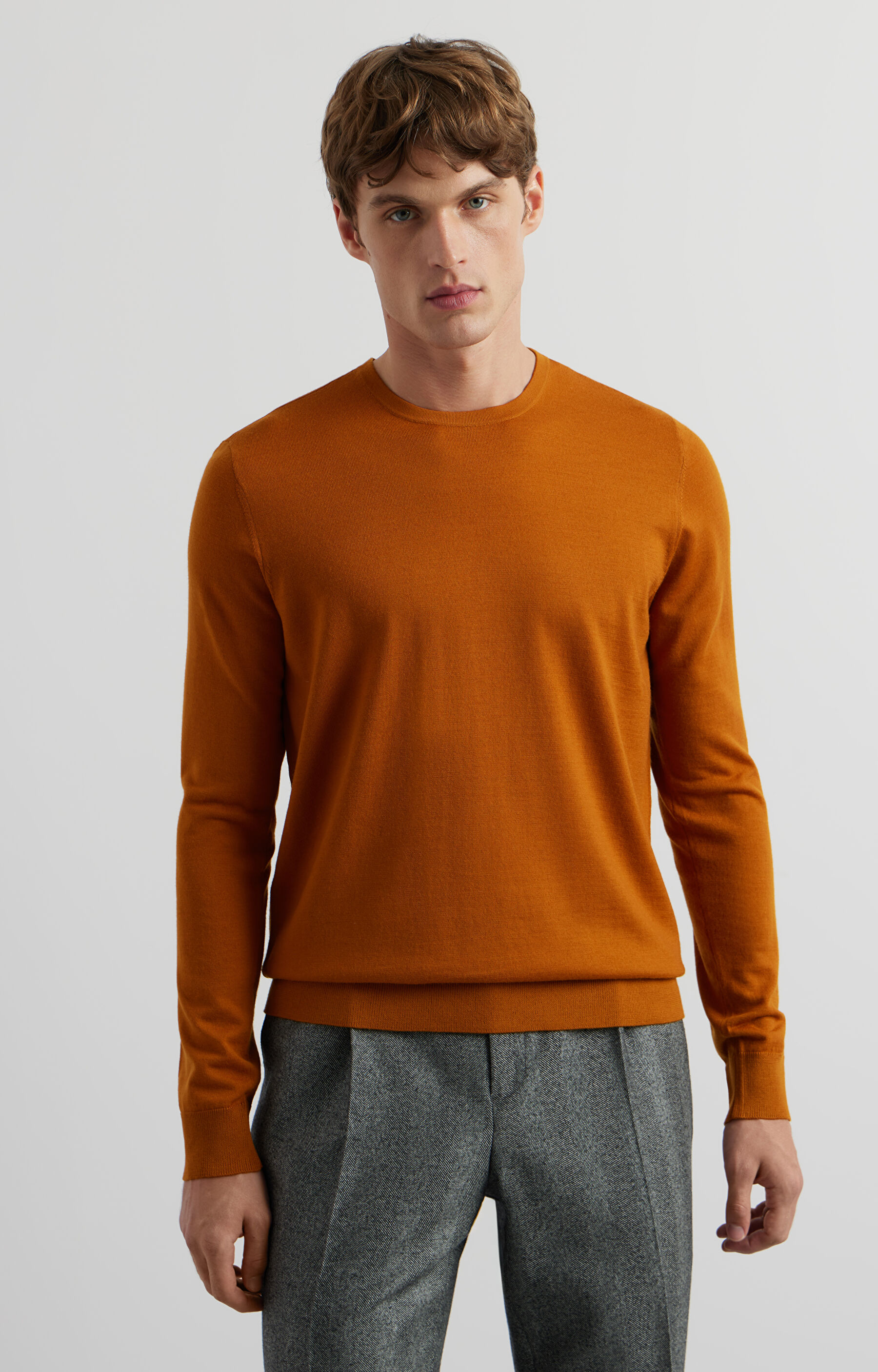Gładki sweter