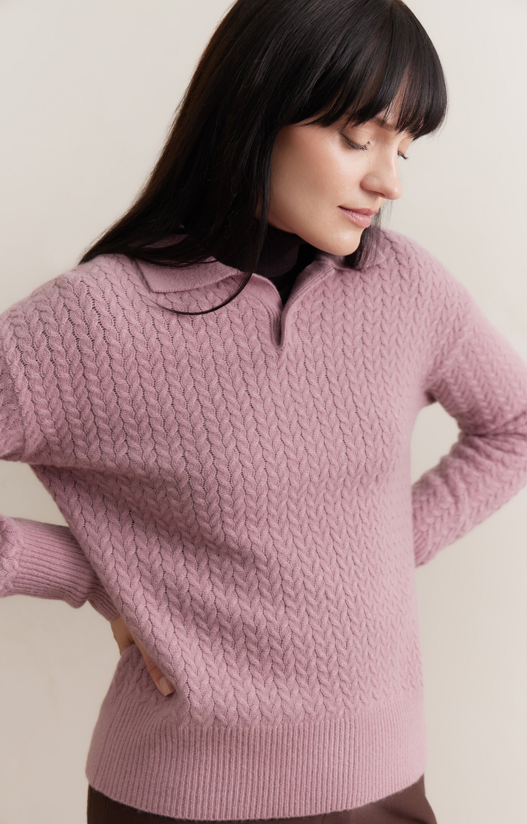 Sweter o warkoczowym splocie - 5