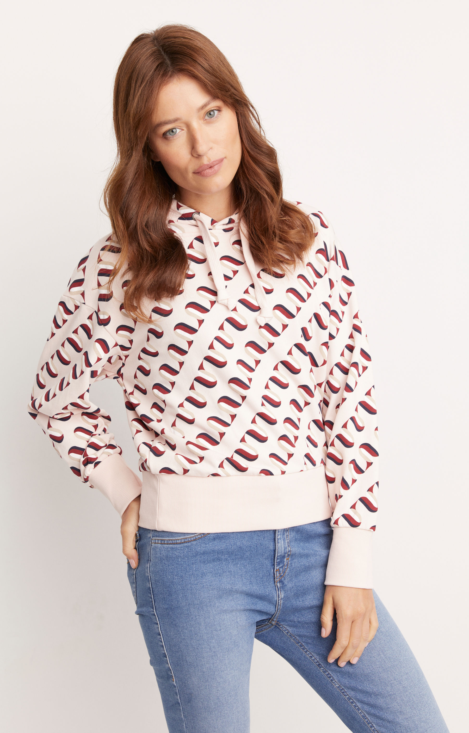 Wzorzysta bluza z kapturem - 2