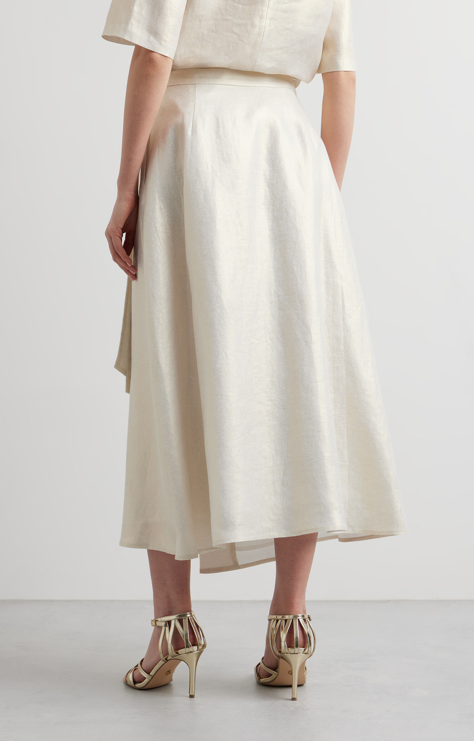Lniana spódnica kopertowa - 4