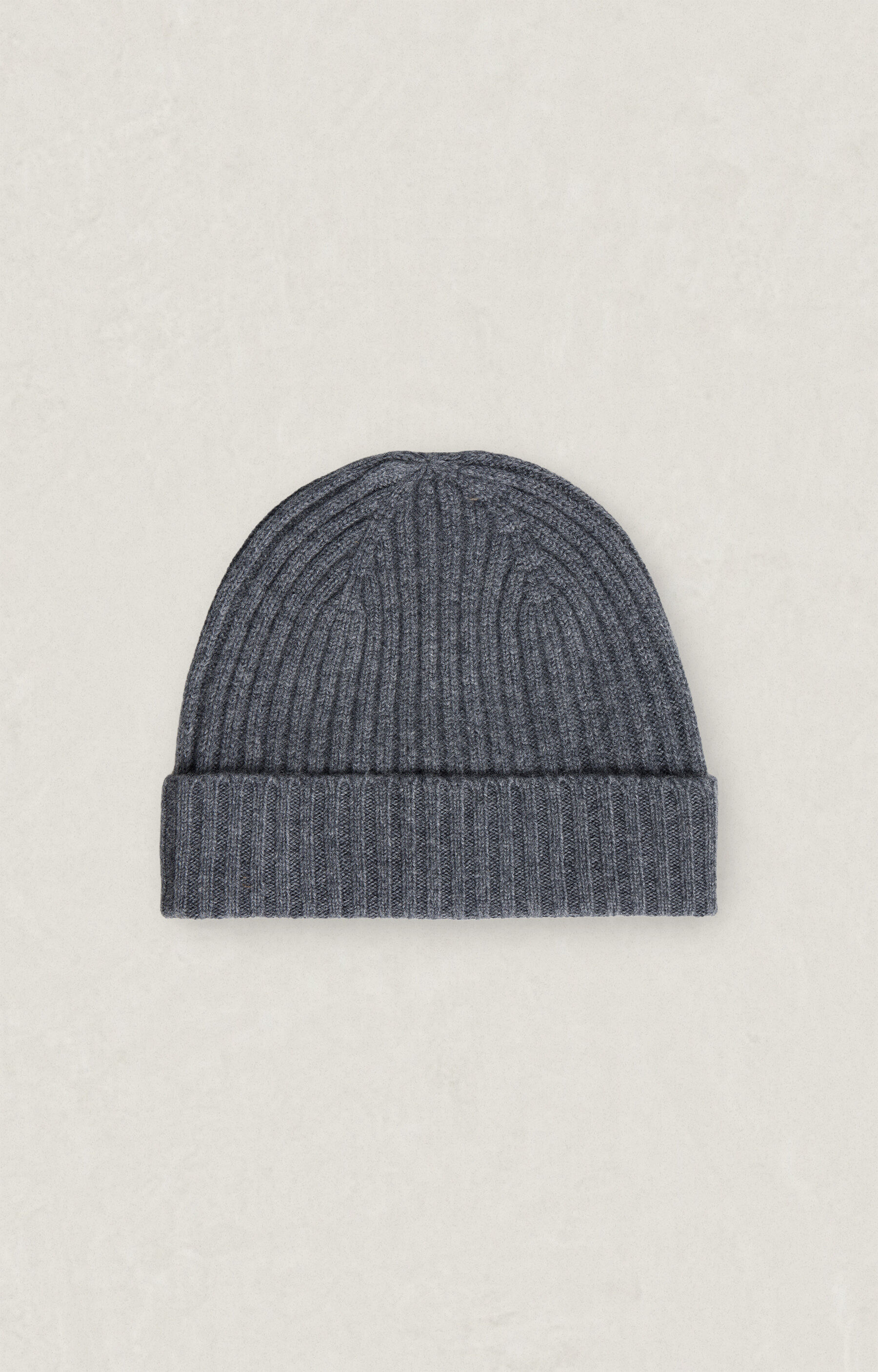Wełniana czapka typu beanie