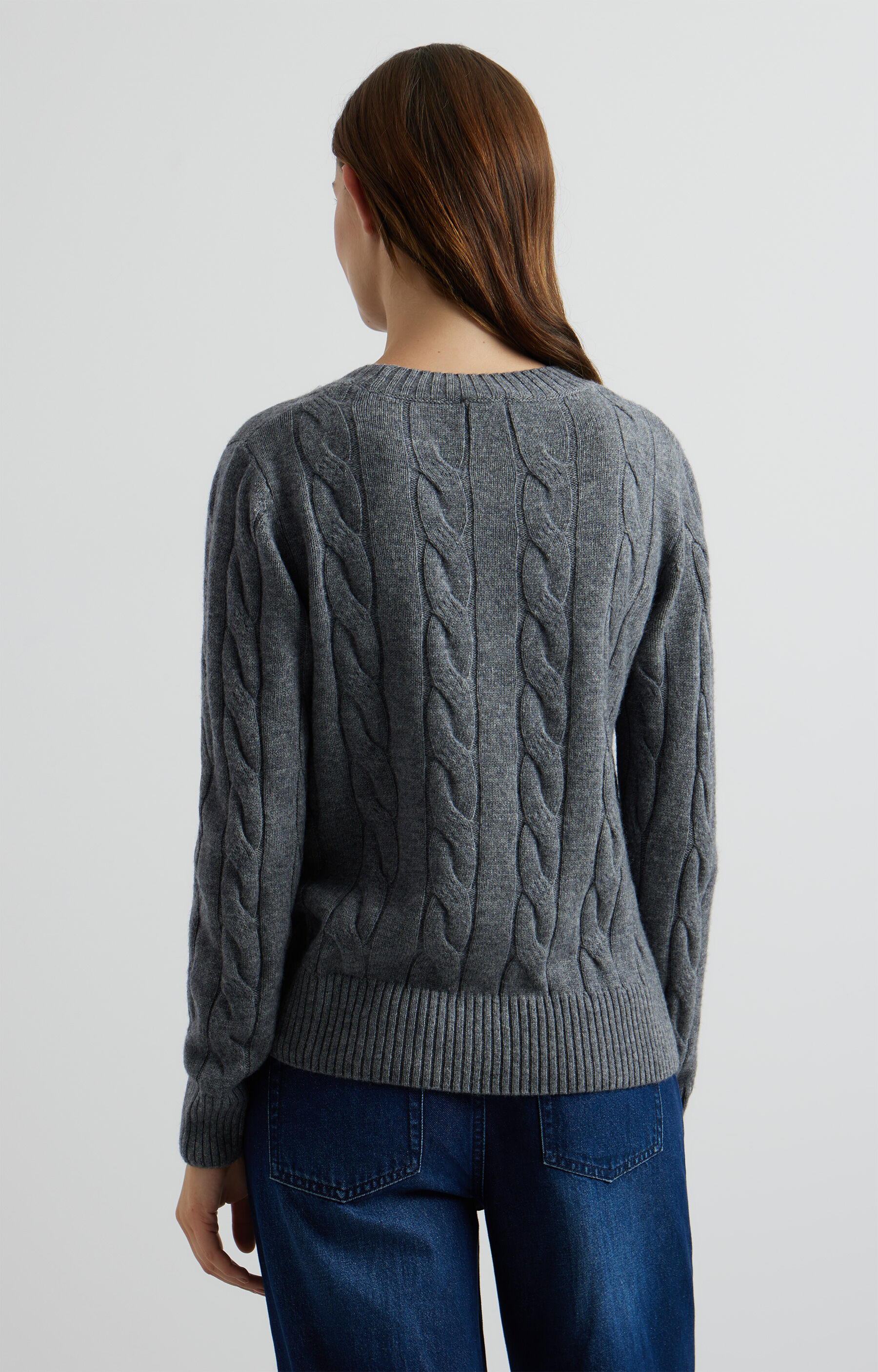 Sweter o warkoczowym splocie - 2