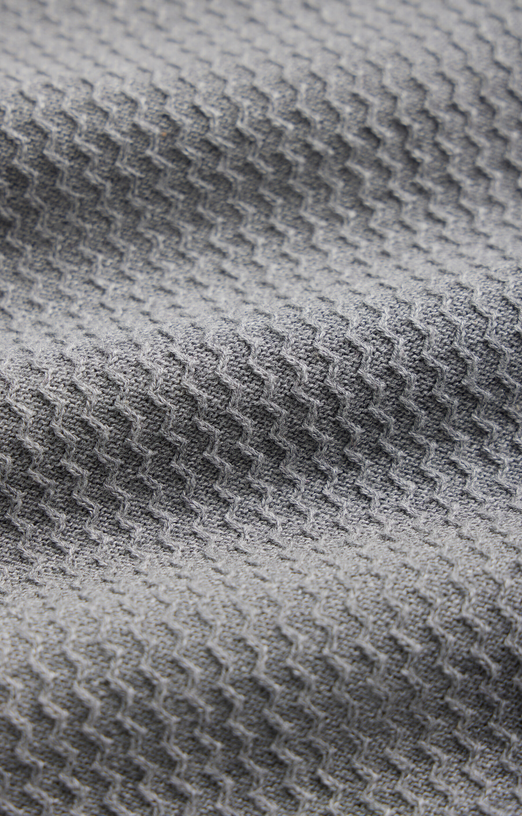 Sweter w mikrowzór - 5