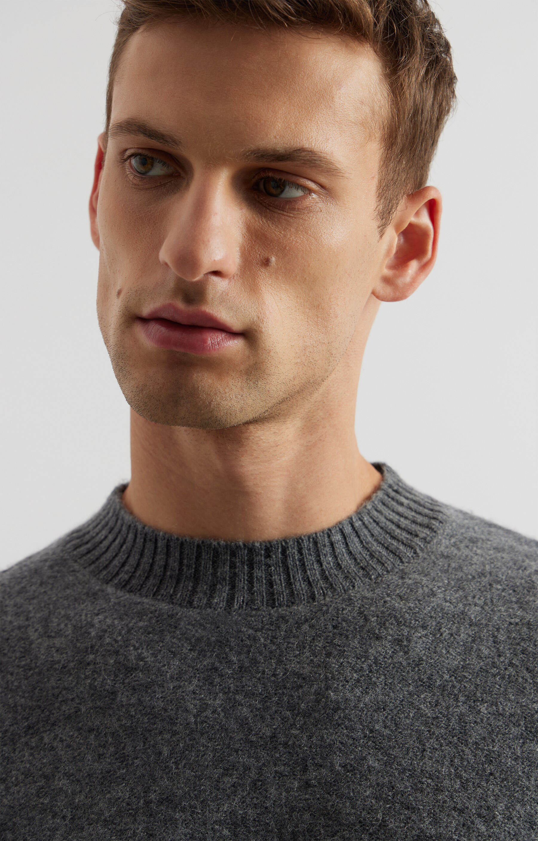 Sweter round neck - 3