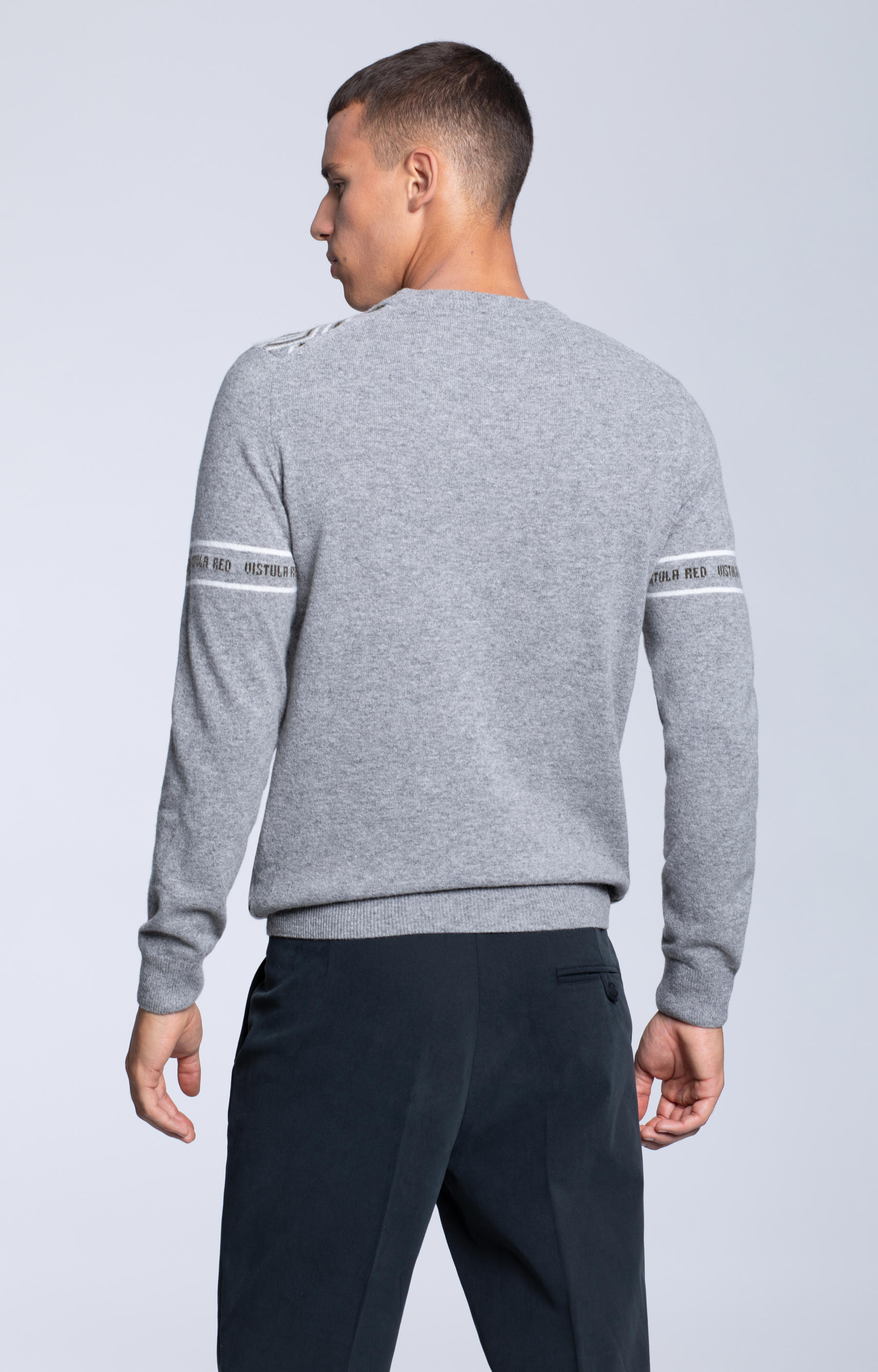Lekki sweter z wzorem - 3