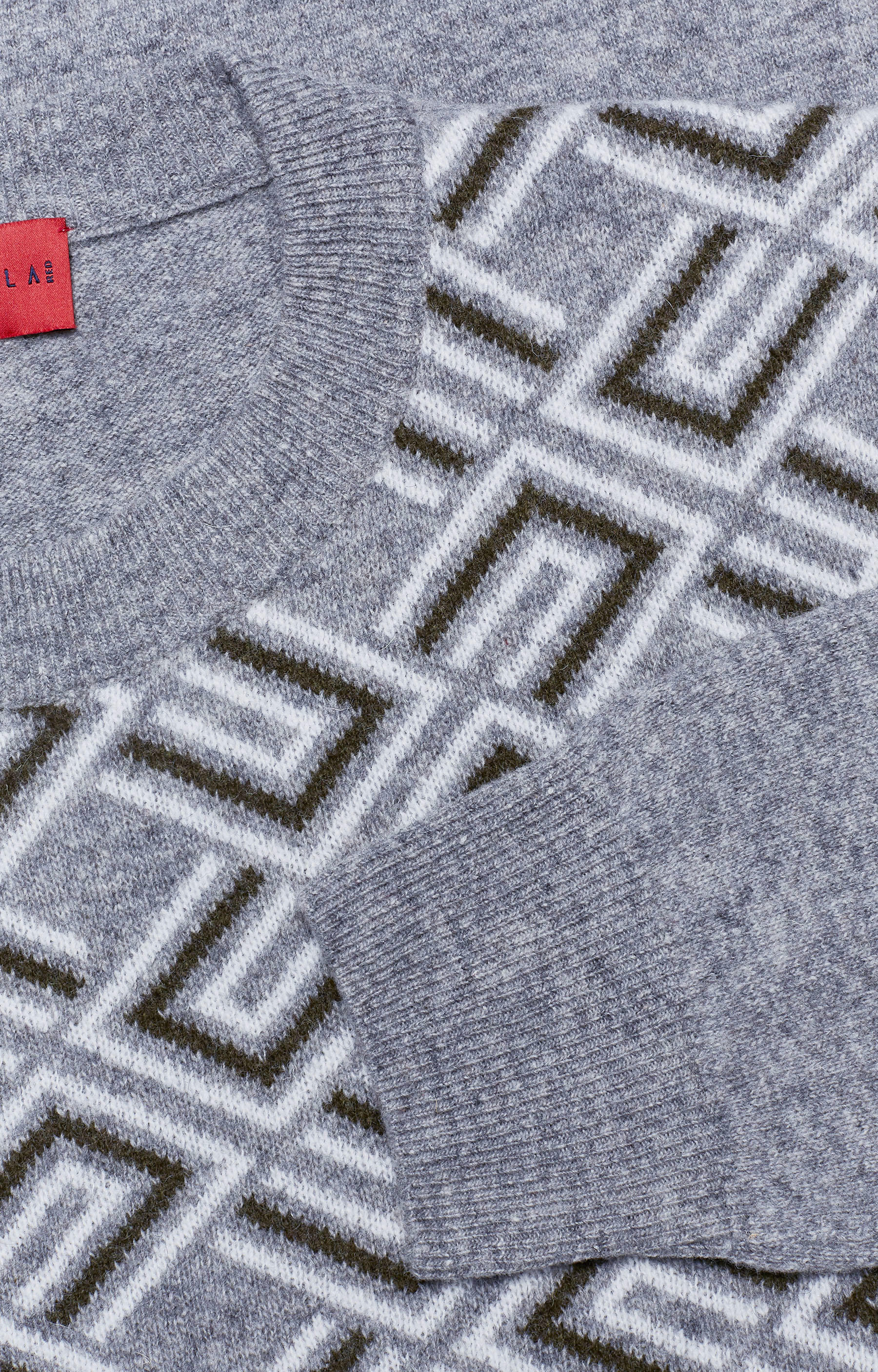 Lekki sweter z wzorem - 5