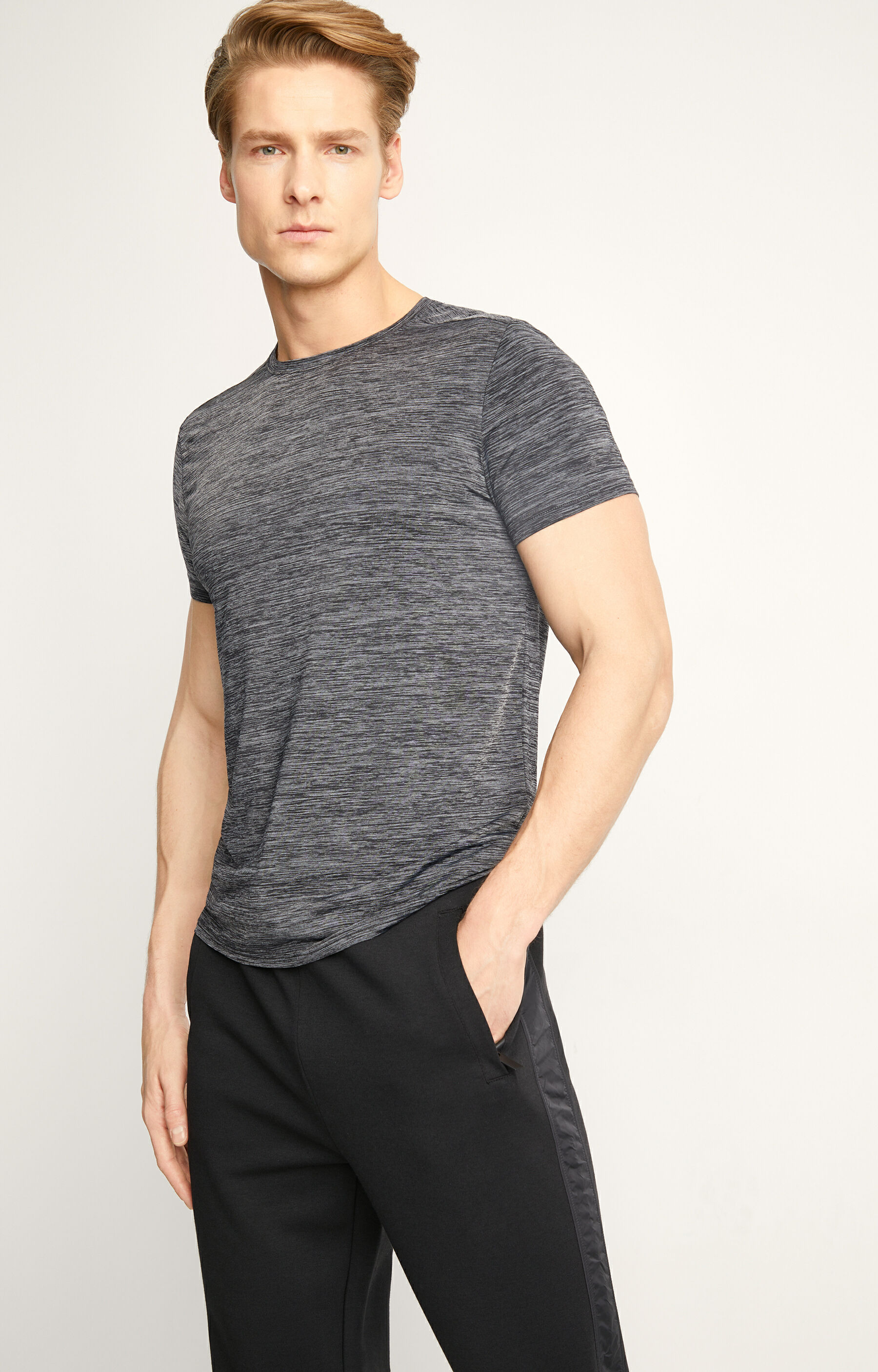 Sportowy t-shirt - 2