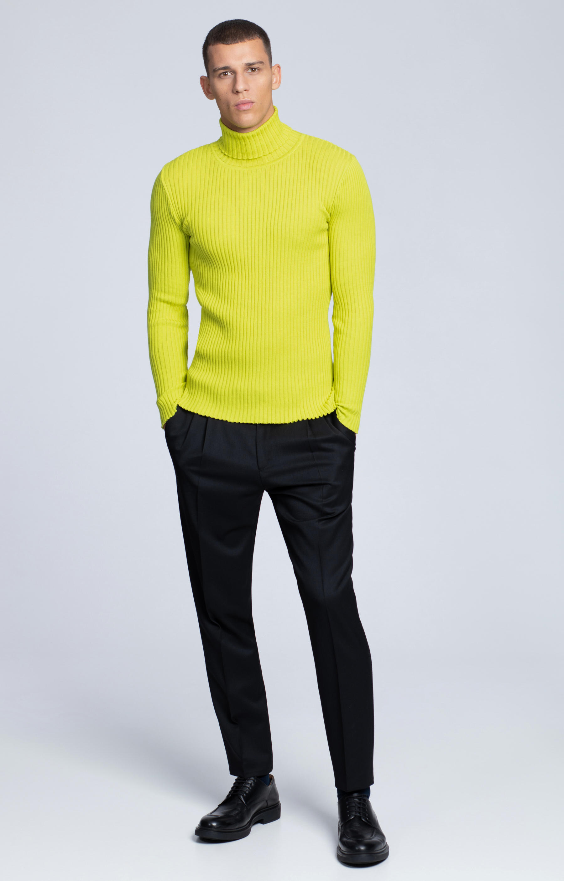 Bawełniany golf o ribowym splocie