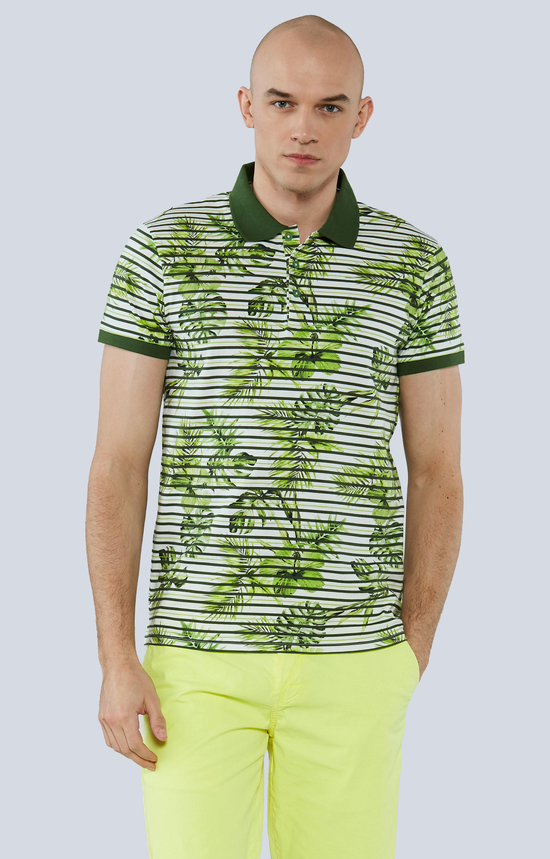 Polo z nadrukiem w kwiaty
