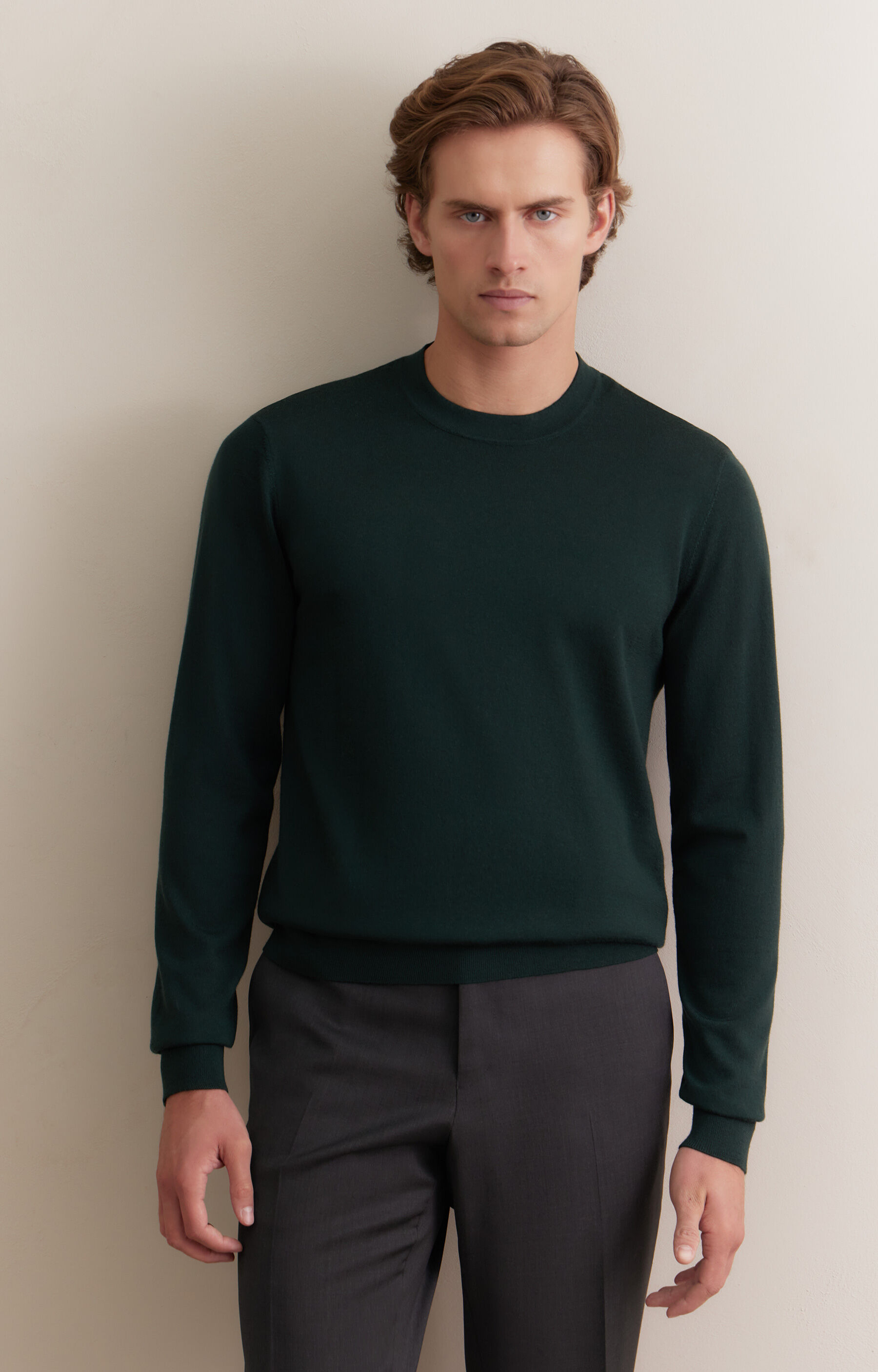 Gładki sweter round neck