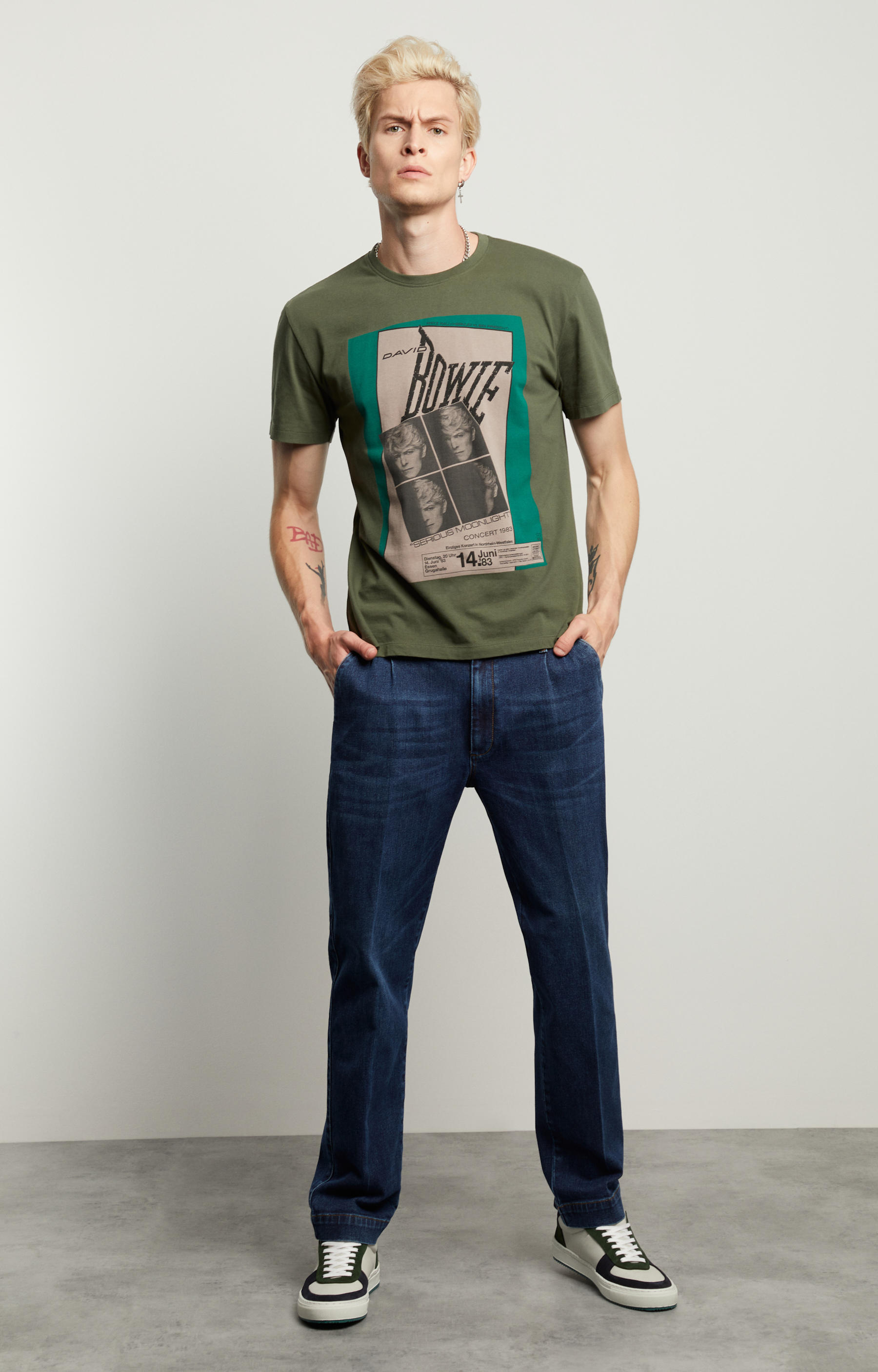 T-shirt z nadrukiem - 2
