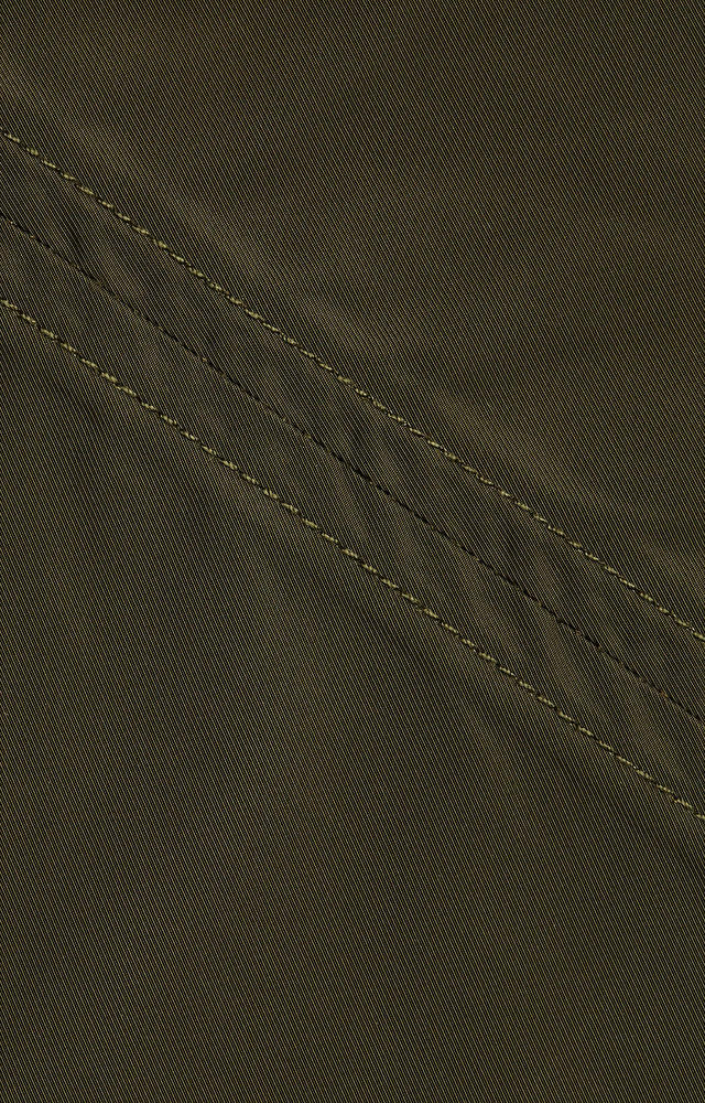 Kurtka ze skórzanym wykończeniem - 5