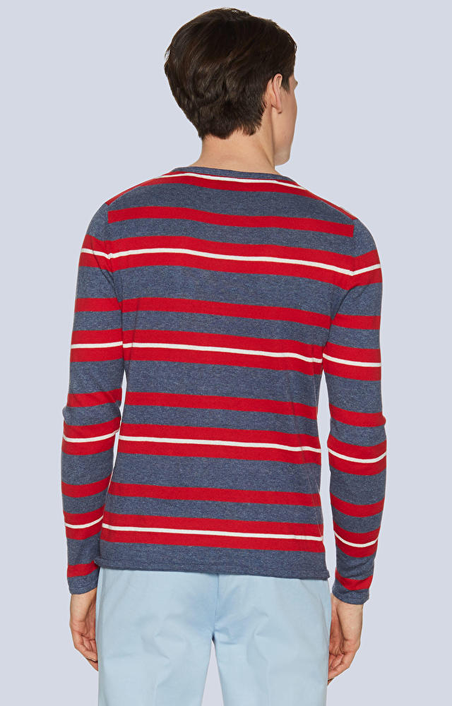 Lekki sweter w paski - 2