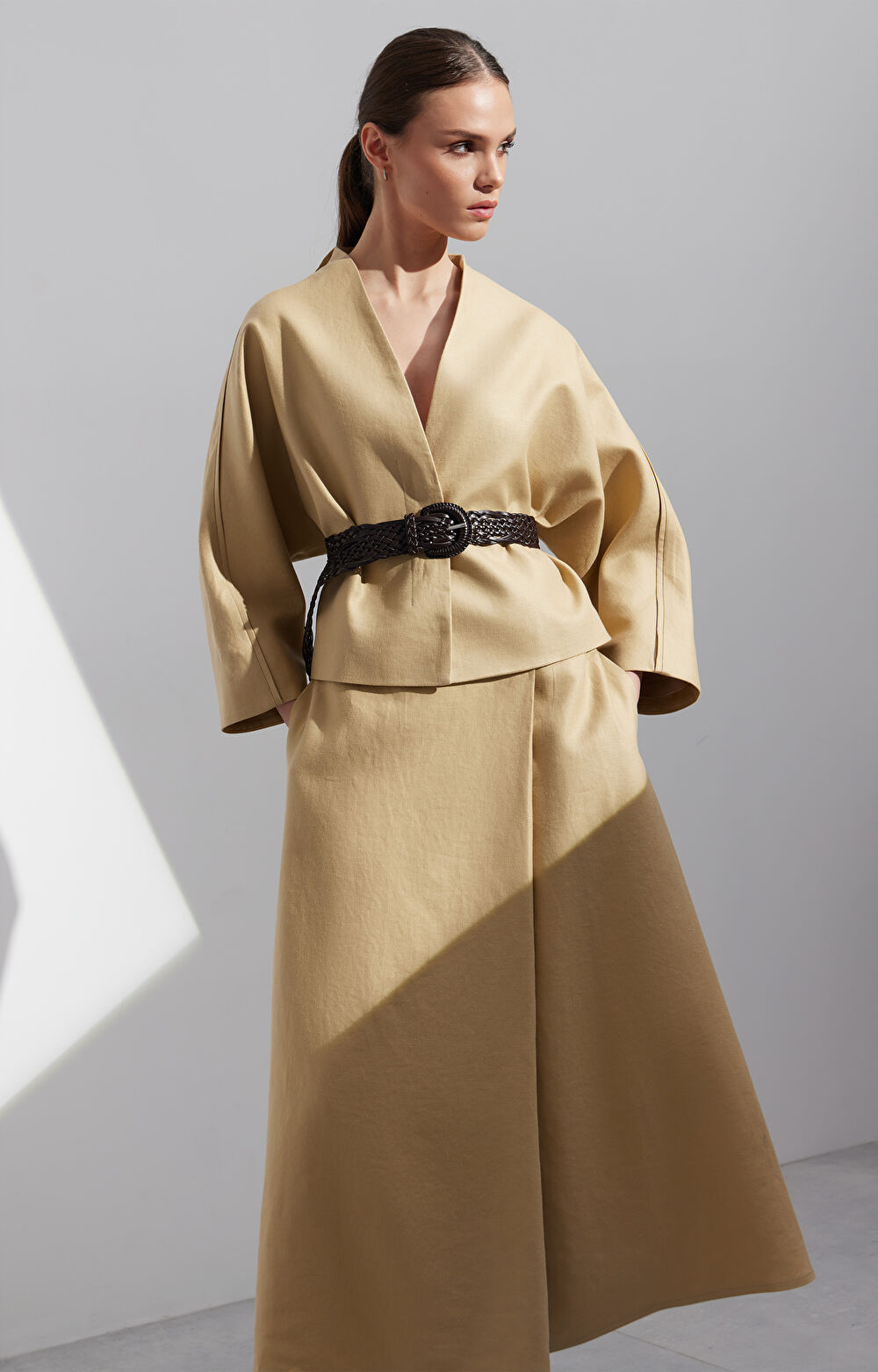 Lniana spódnica kopertowa - 4