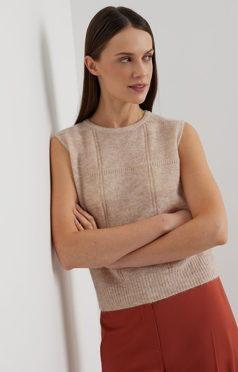 Bezrękawnik swetrowy - 9