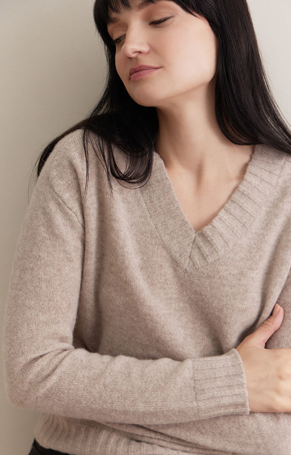 Sweter v-neck - 7