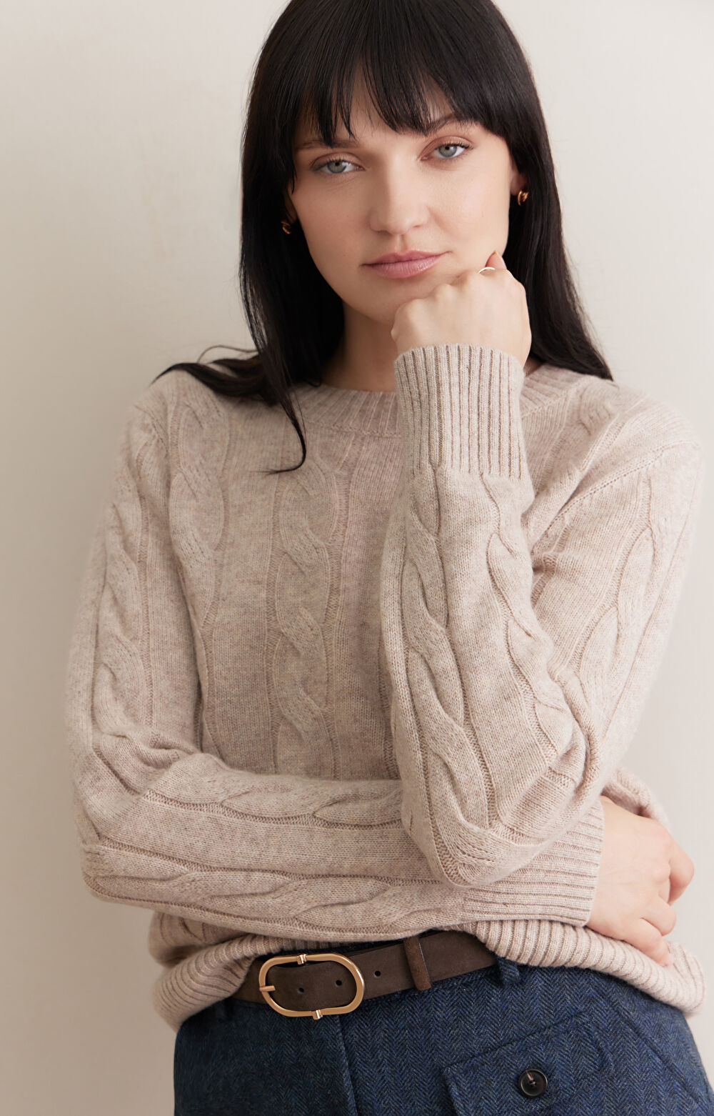 Wełniany sweter round neck - 7