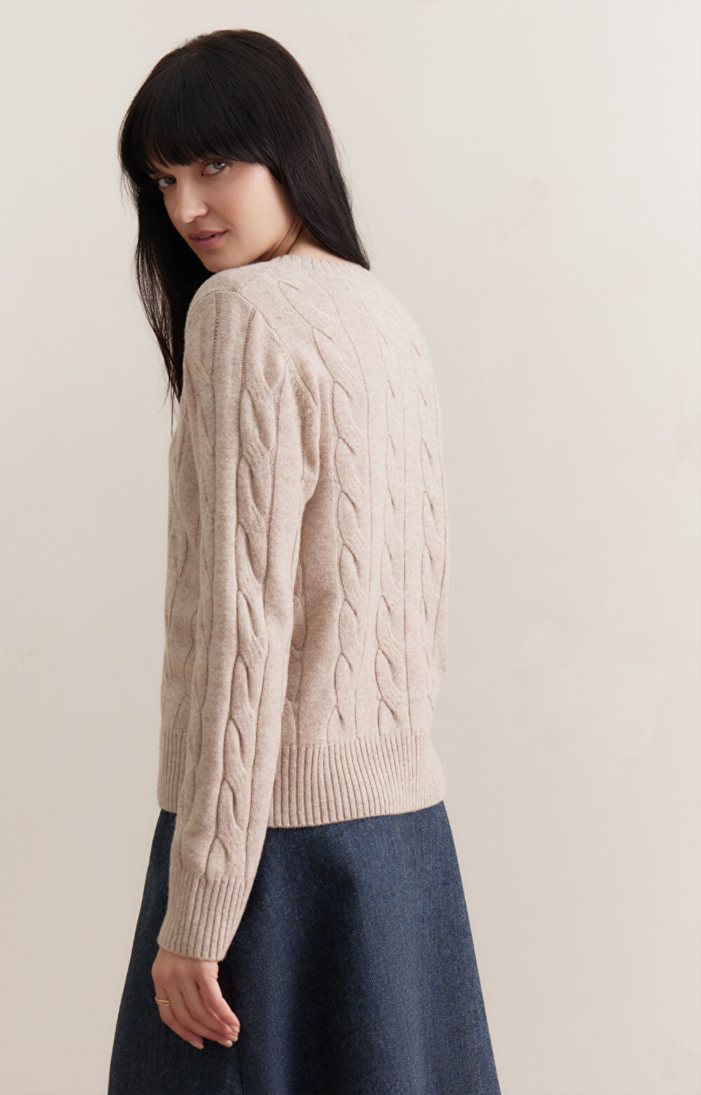 Wełniany sweter round neck - 3