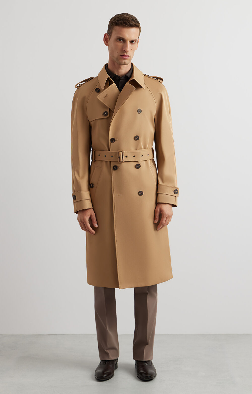 Dwurzędowy płaszcz