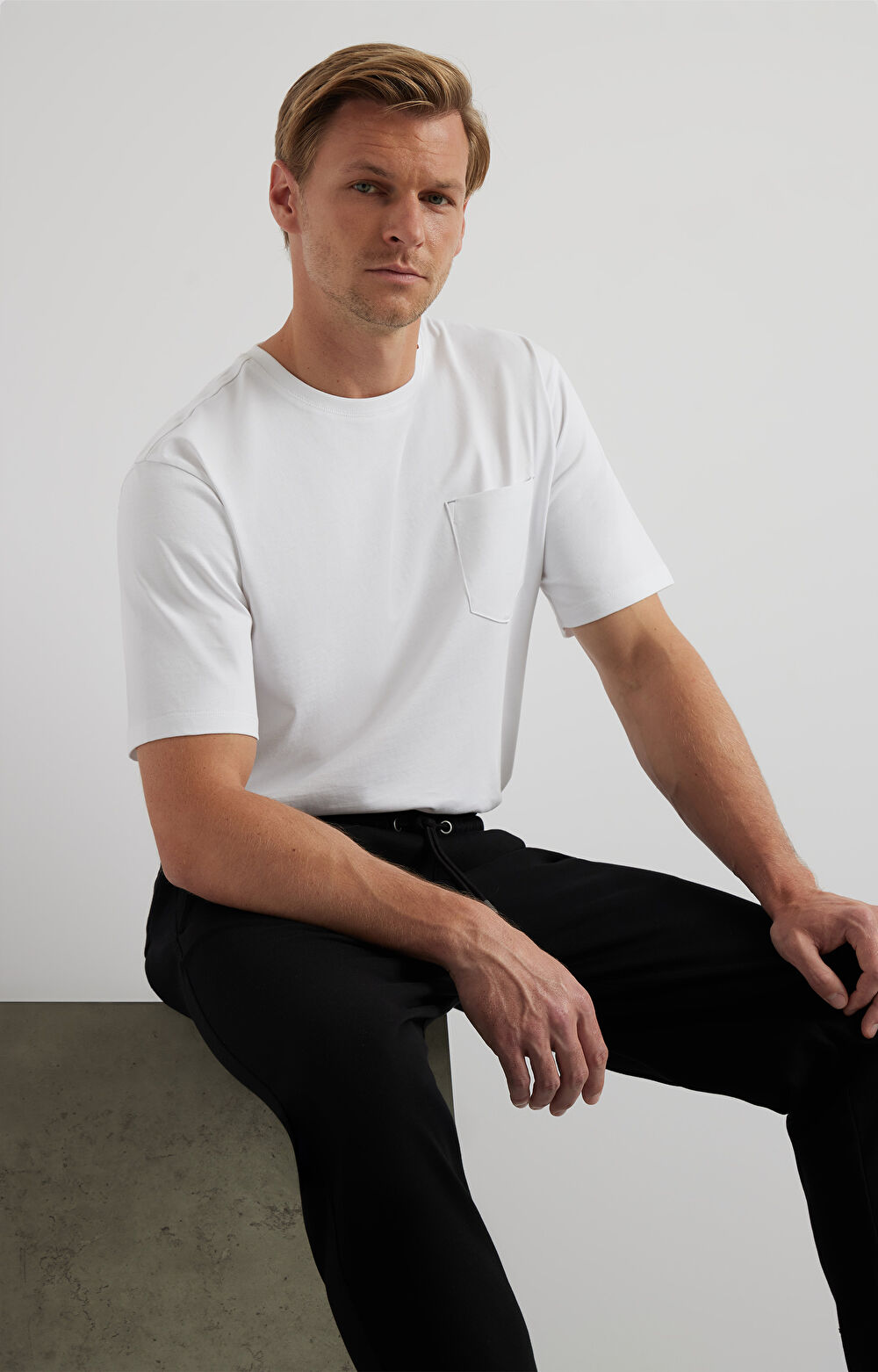 Gładki t-shirt - 4