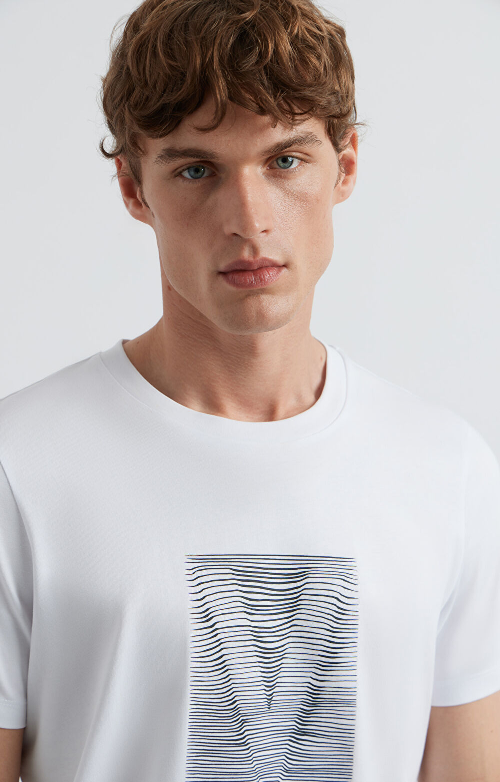 T-shirt z printem - 6