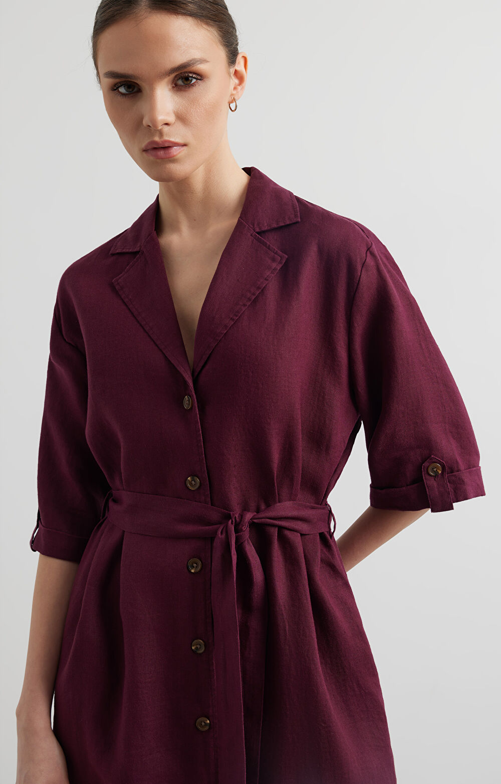 Sukienka koszulowa regular - 4