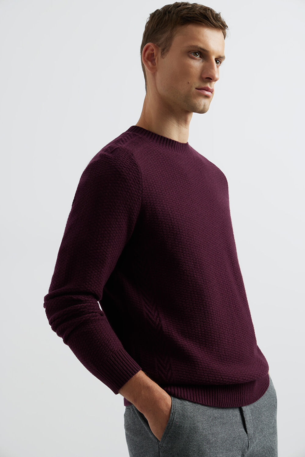 Sweter round neck w mikrowzór - 7